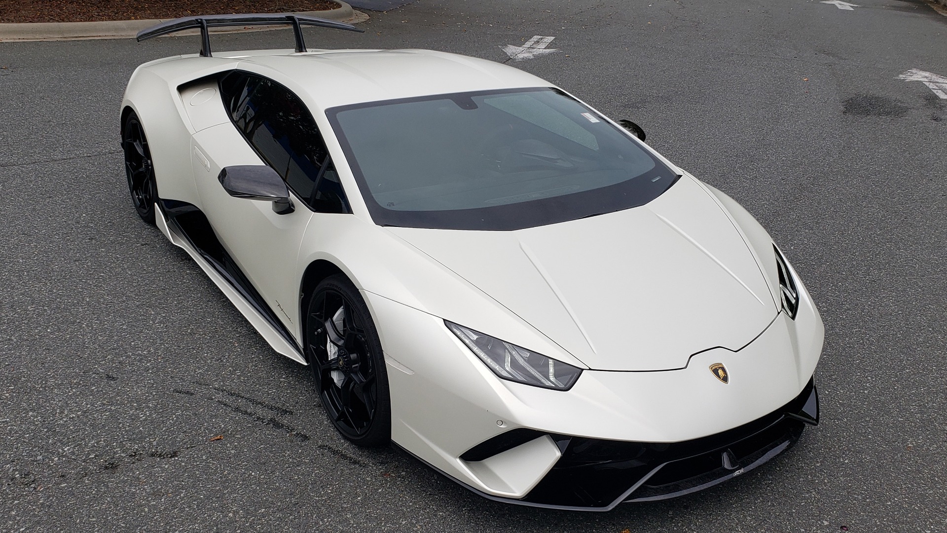 Used 2018 Lamborghini HURACAN PERFORMANTE 5.2L V10 / 630HP / 7-SPD AUTO / AWD / NAV / PREM SND for sale Sold at Formula Imports in Charlotte NC 28227 10