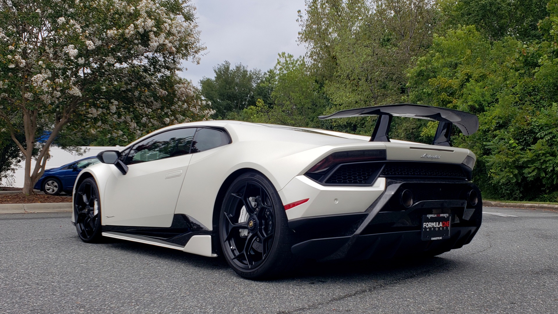 Used 2018 Lamborghini HURACAN PERFORMANTE 5.2L V10 / 630HP / 7-SPD AUTO / AWD / NAV / PREM SND for sale Sold at Formula Imports in Charlotte NC 28227 5