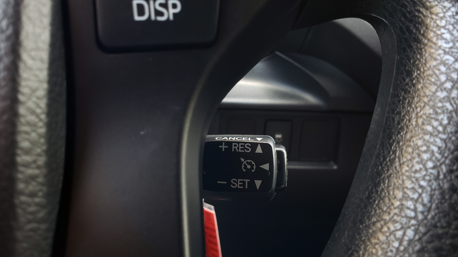 Used 2017 Toyota TUNDRA SR DOUBLECAB / 4WD / 6.5 BED / V8 / AUTO / REARVIEW for sale $33,995 at Formula Imports in Charlotte NC 28227 38