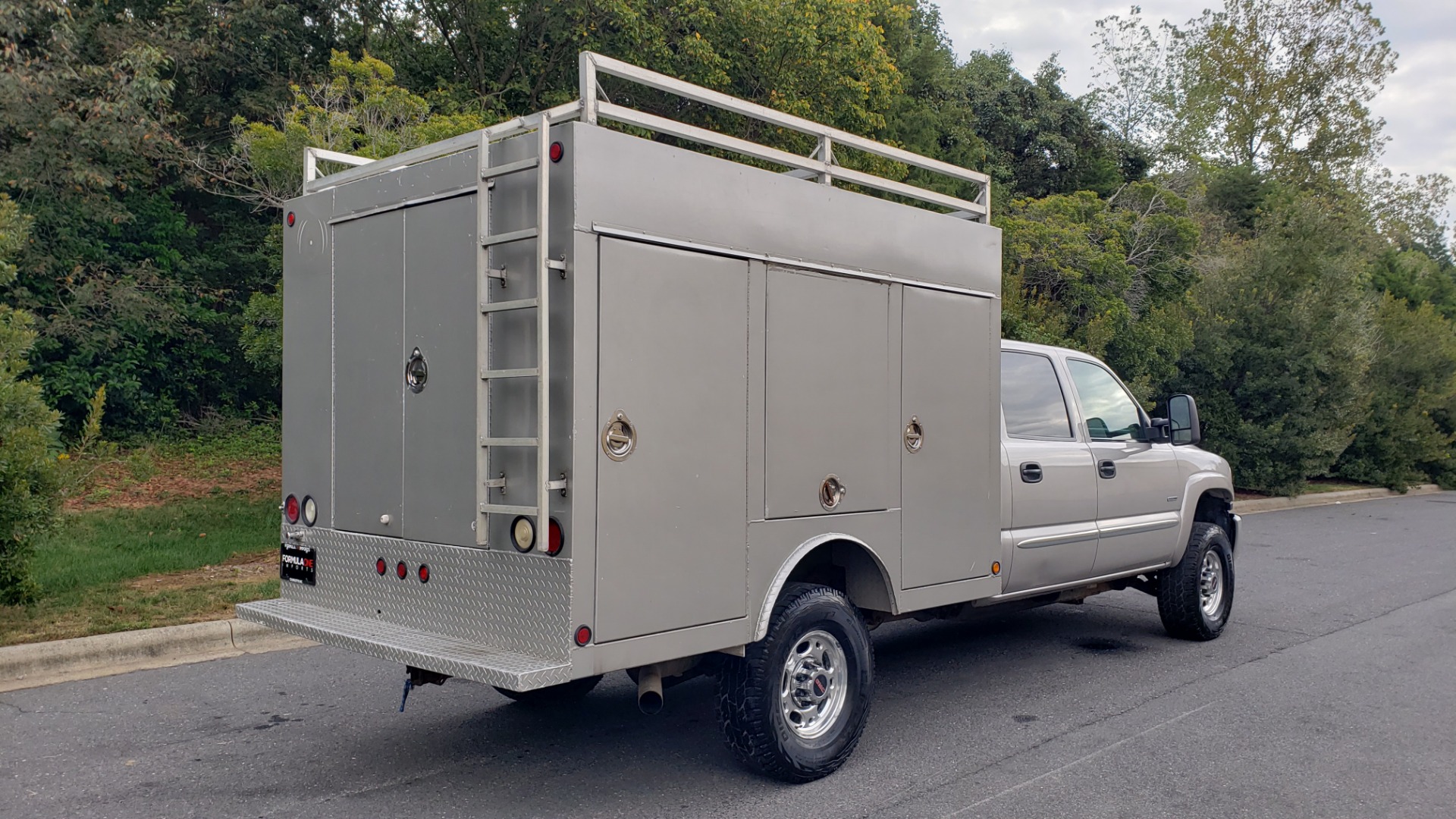 Used 2007 GMC SIERRA 2500HD CLASSIC SLT 4WD / 167WB / 6.6L DURAMAX / DOOMSDAY PREPPER for sale Sold at Formula Imports in Charlotte NC 28227 6