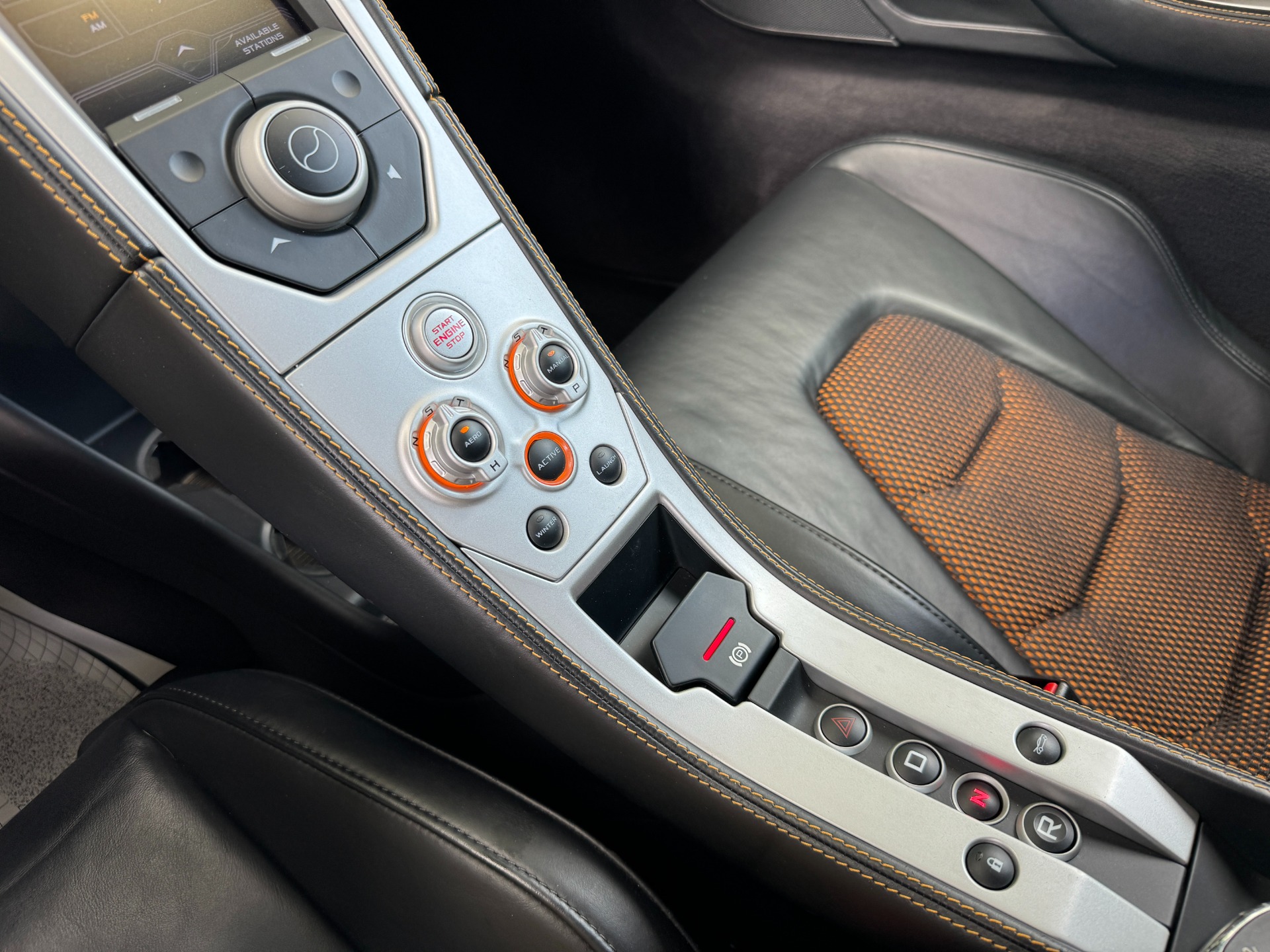 Used 2012 McLaren MP4-12C COUPE / 3.8 L V8 592HP / AUTO / NAV / CCB / LOW MILES for sale Sold at Formula Imports in Charlotte NC 28227 37