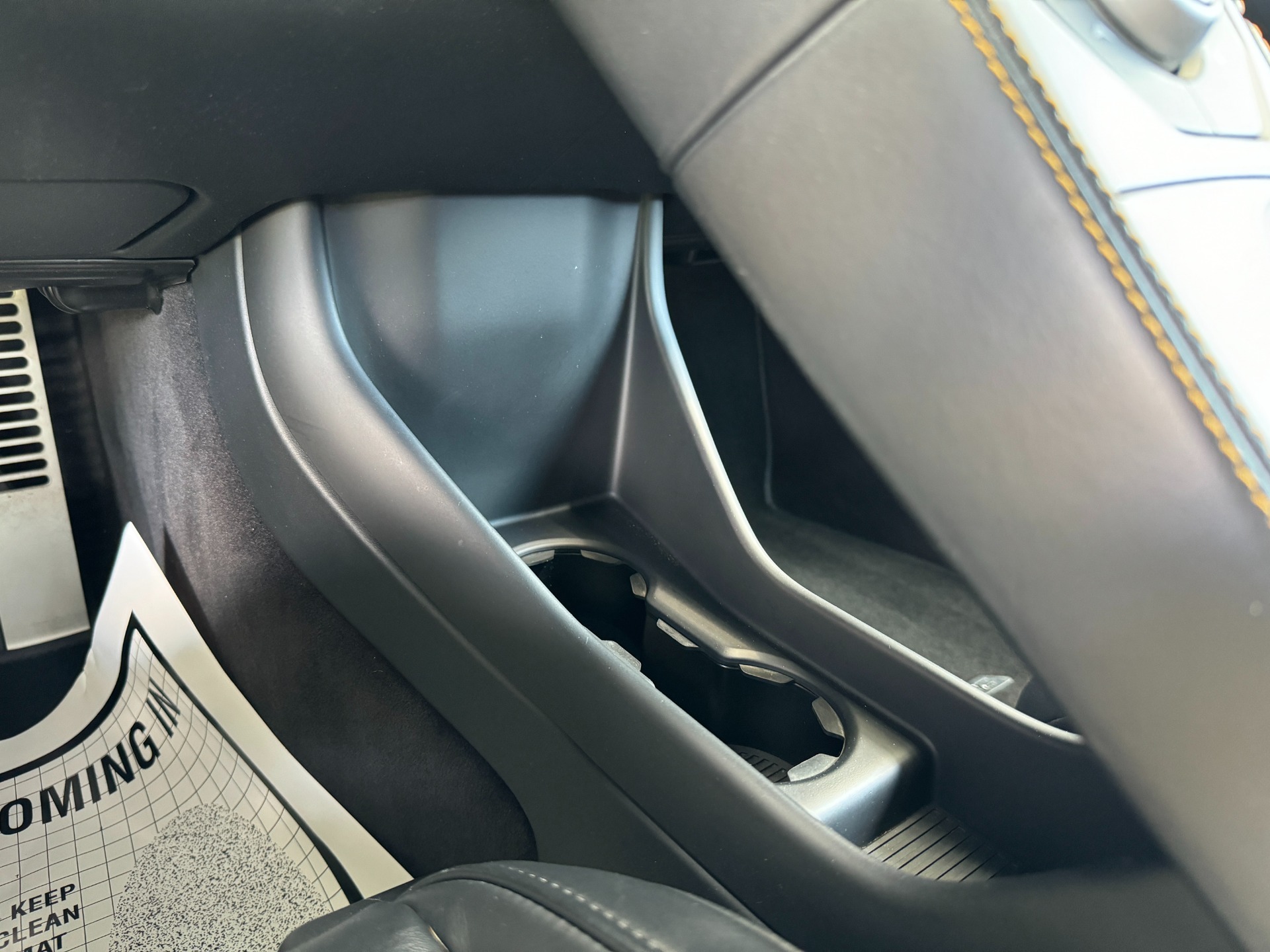 Used 2012 McLaren MP4-12C COUPE / 3.8 L V8 592HP / AUTO / NAV / CCB / LOW MILES for sale Sold at Formula Imports in Charlotte NC 28227 38