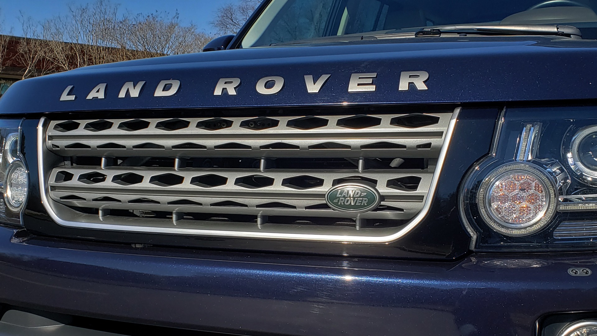 Used 2016 Land Rover LR4 HSE / NAV / VSN ASST / CLIMATE / MERIDIAN / REARVIEW for sale Sold at Formula Imports in Charlotte NC 28227 18