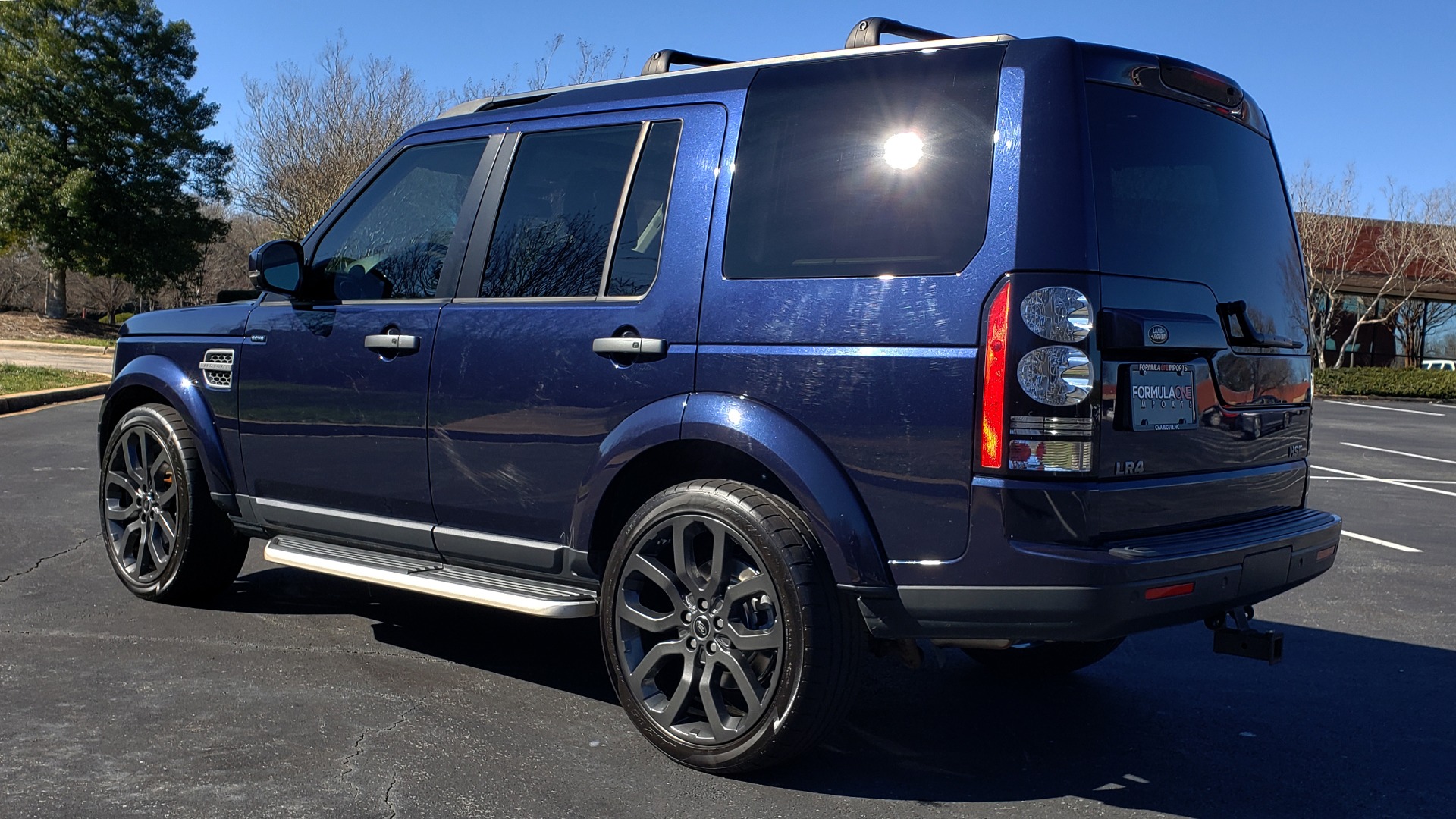 Used 2016 Land Rover LR4 HSE / NAV / VSN ASST / CLIMATE / MERIDIAN / REARVIEW for sale Sold at Formula Imports in Charlotte NC 28227 3
