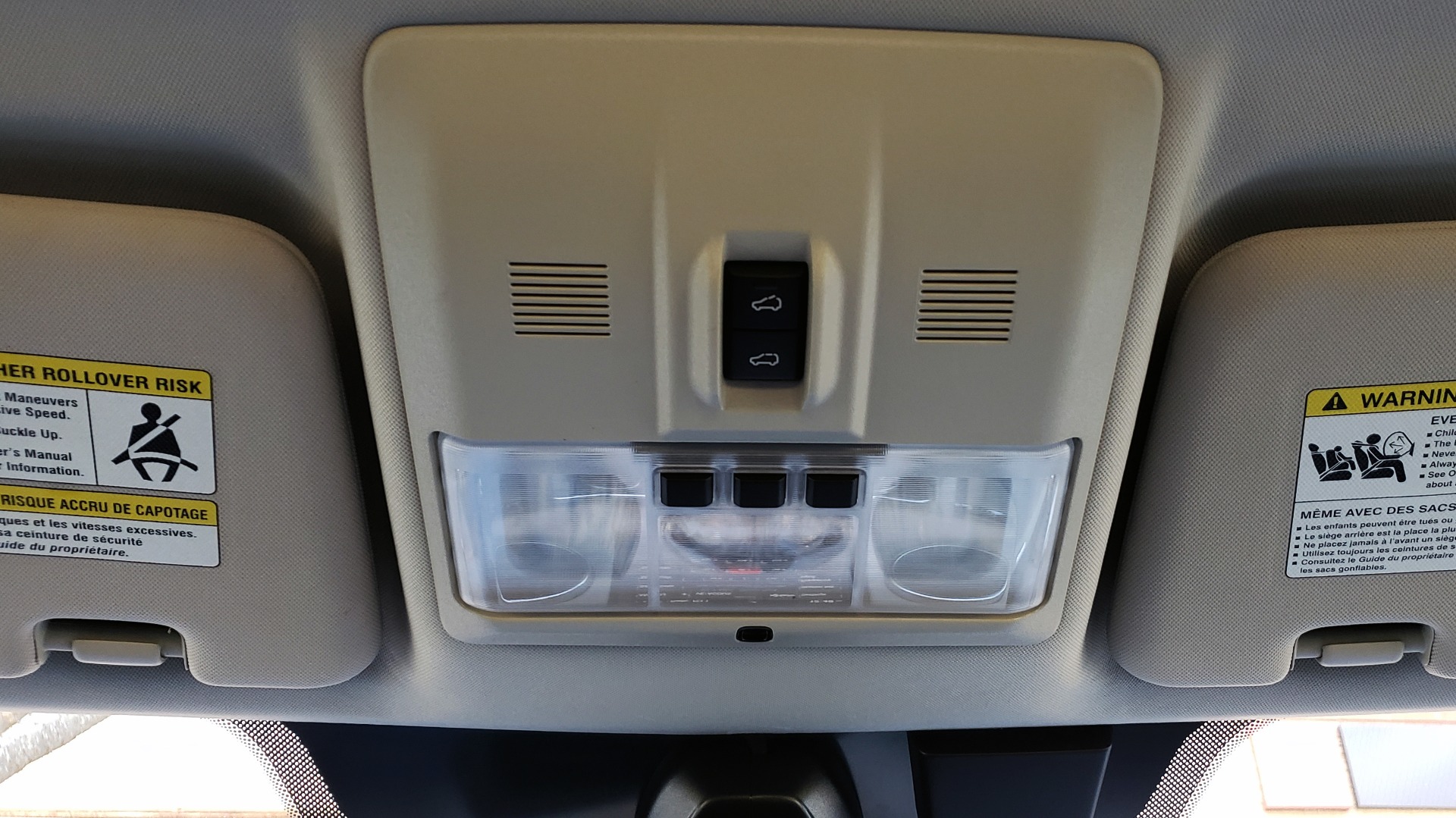 Used 2016 Land Rover LR4 HSE / NAV / VSN ASST / CLIMATE / MERIDIAN / REARVIEW for sale Sold at Formula Imports in Charlotte NC 28227 55