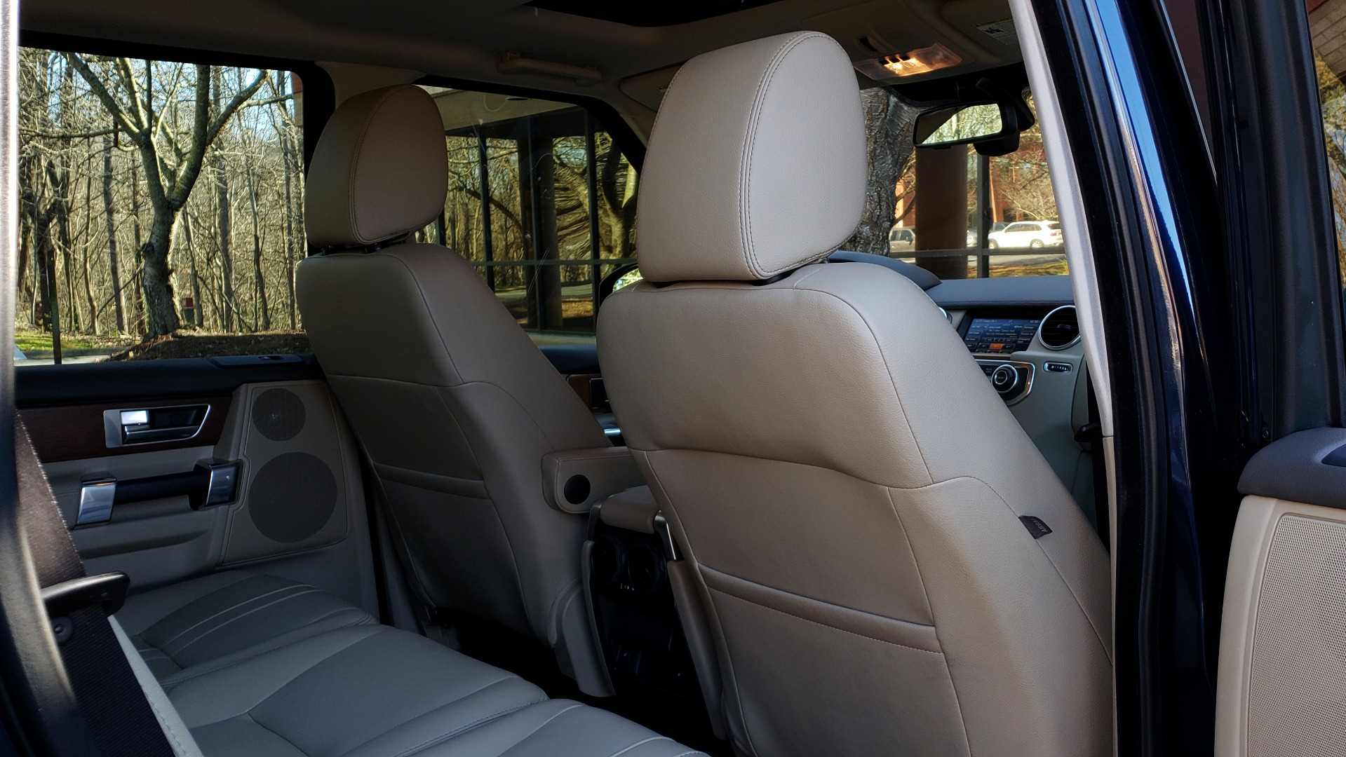 Used 2016 Land Rover LR4 HSE / NAV / VSN ASST / CLIMATE / MERIDIAN / REARVIEW for sale Sold at Formula Imports in Charlotte NC 28227 73