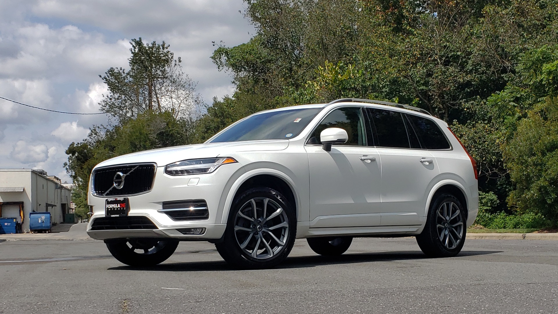 Used 2017 Volvo XC90 MOMENTUM PLUS T6 AWD / NAV / VISION / PROTECTION PKG for sale Sold at Formula Imports in Charlotte NC 28227 2