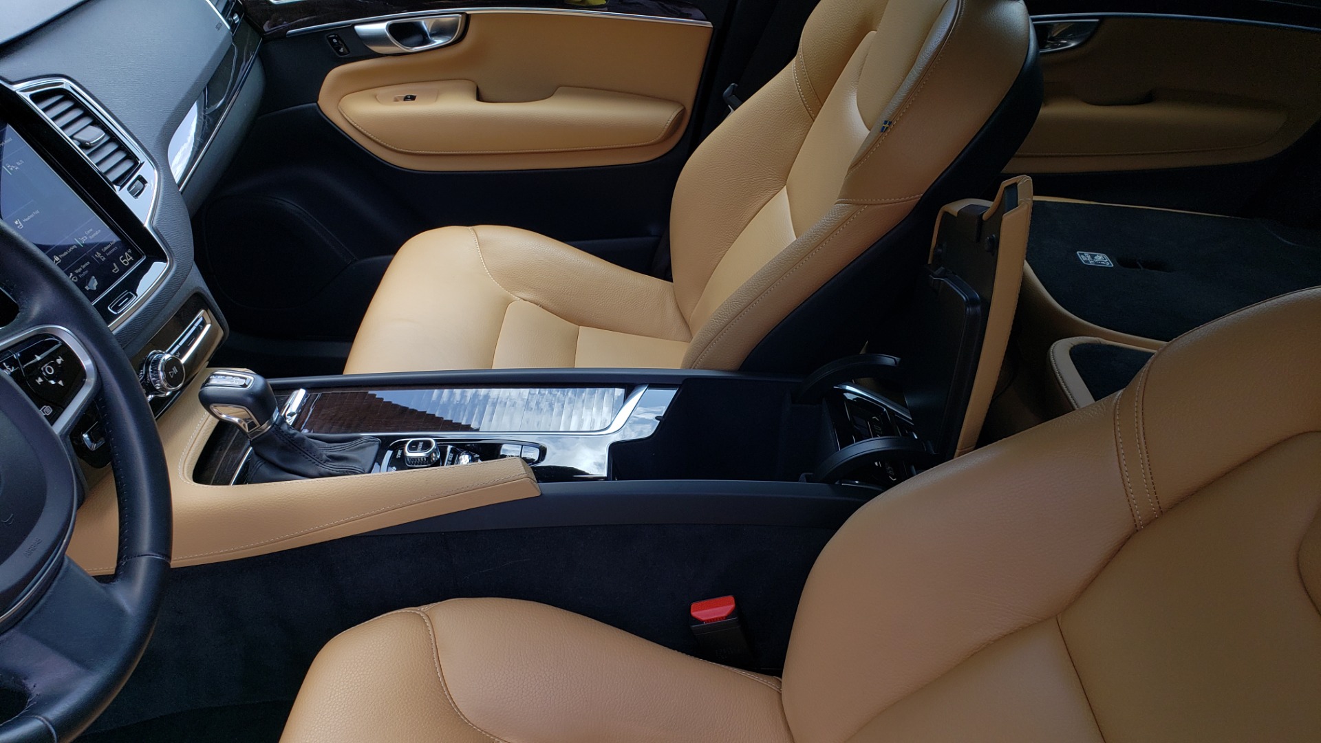 Used 2017 Volvo XC90 MOMENTUM PLUS T6 AWD / NAV / VISION / PROTECTION PKG for sale Sold at Formula Imports in Charlotte NC 28227 58