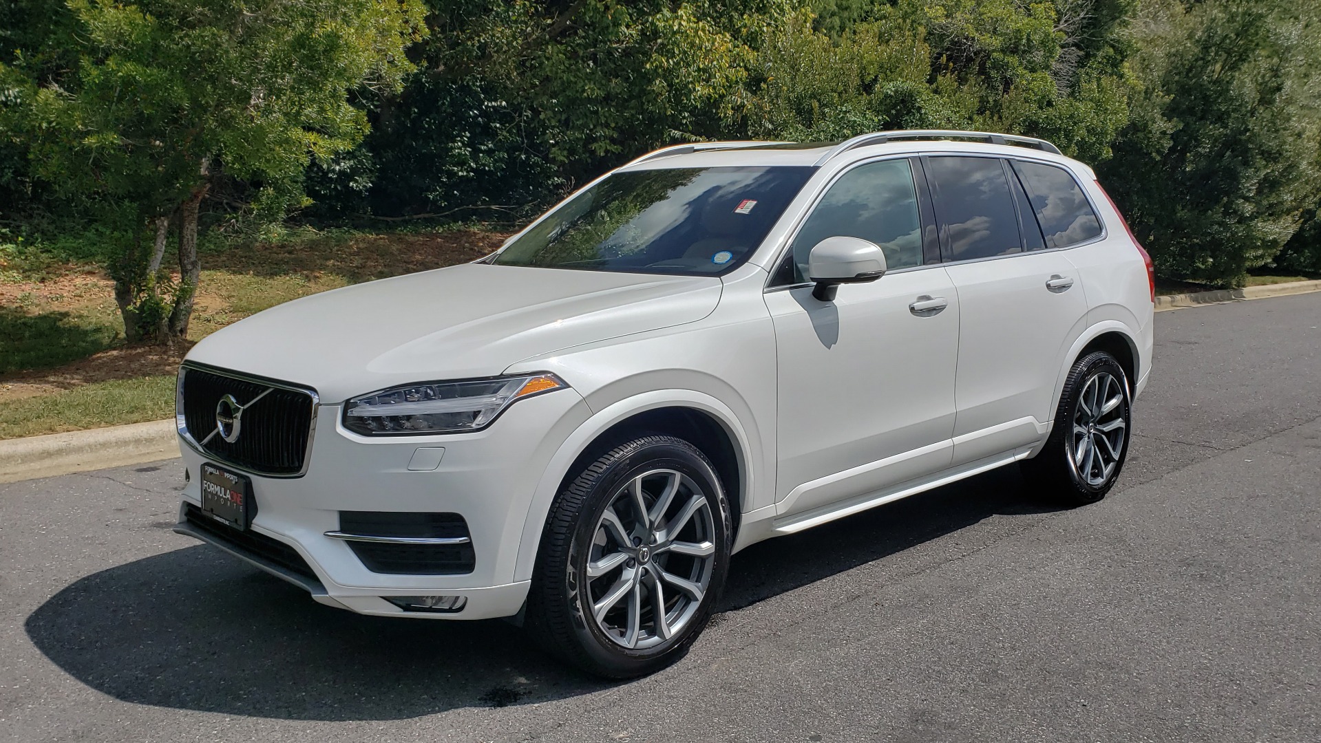 Used 2017 Volvo XC90 MOMENTUM PLUS T6 AWD / NAV / VISION / PROTECTION PKG for sale Sold at Formula Imports in Charlotte NC 28227 6