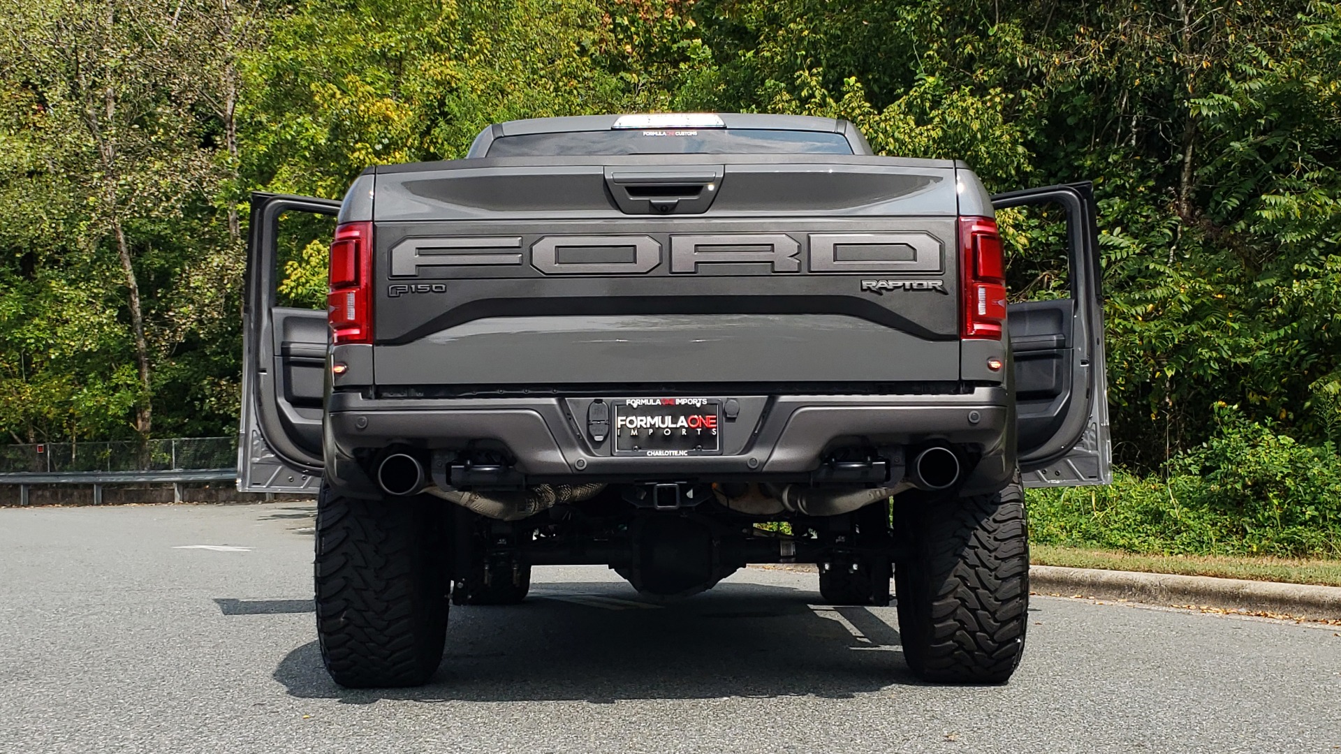 Used 2020 Ford F-150 RAPTOR CREWCAB 4WD / LIFTED / CUSTOM WHEELS / LOADED for sale Sold at Formula Imports in Charlotte NC 28227 29