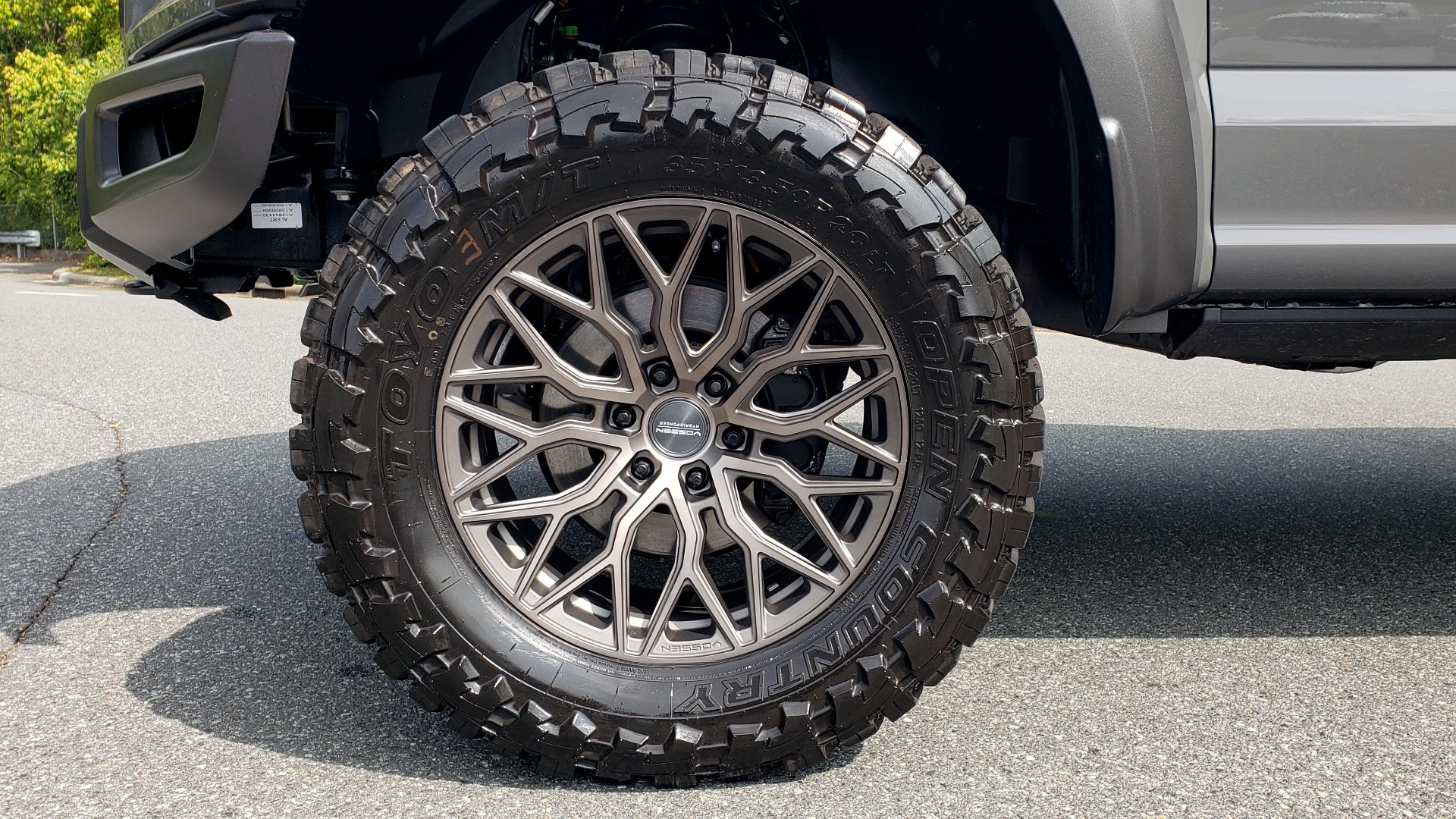 Used 2020 Ford F-150 RAPTOR CREWCAB 4WD / LIFTED / CUSTOM WHEELS / LOADED for sale Sold at Formula Imports in Charlotte NC 28227 91