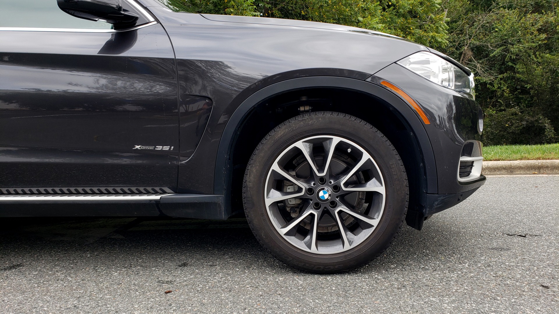 Used 2017 BMW X5 XDRIVE35I / PREM PKG / COLD WTHR / PANO-ROOF / REARVIEW for sale Sold at Formula Imports in Charlotte NC 28227 13