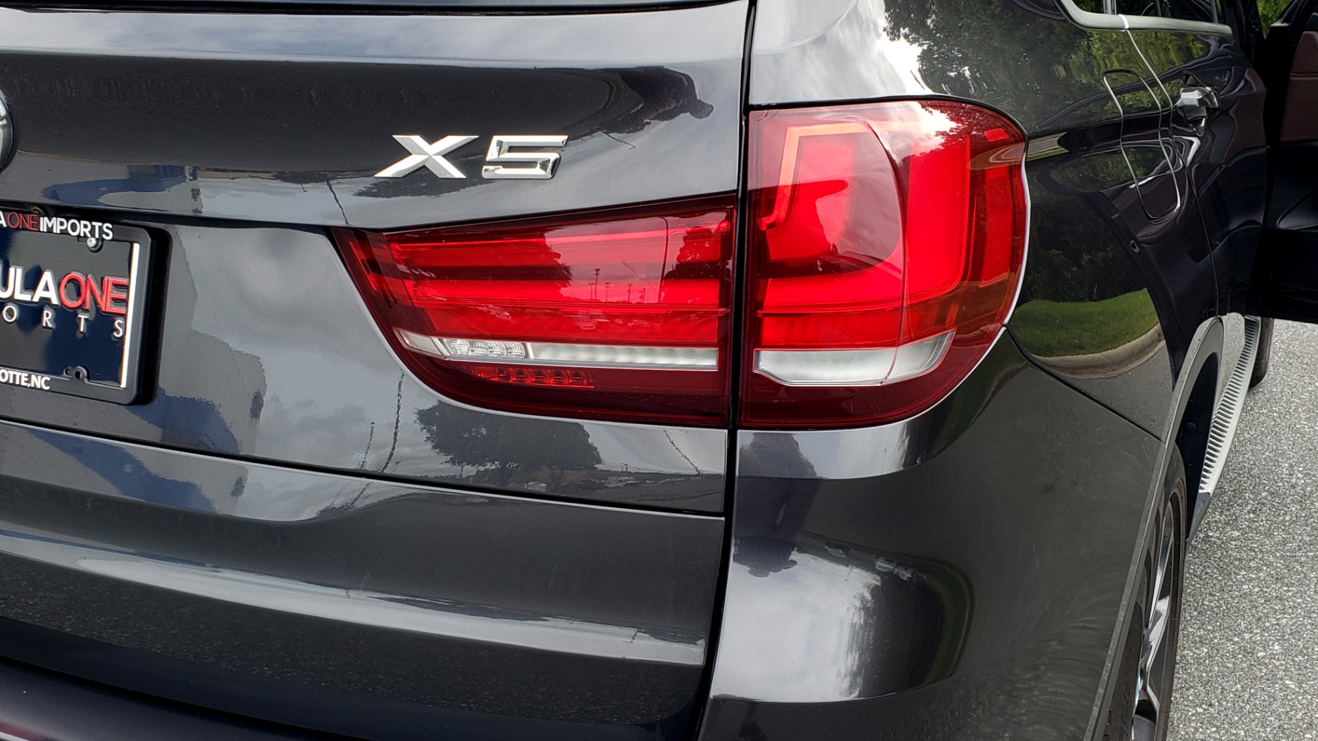 Used 2017 BMW X5 XDRIVE35I / PREM PKG / COLD WTHR / PANO-ROOF / REARVIEW for sale Sold at Formula Imports in Charlotte NC 28227 34