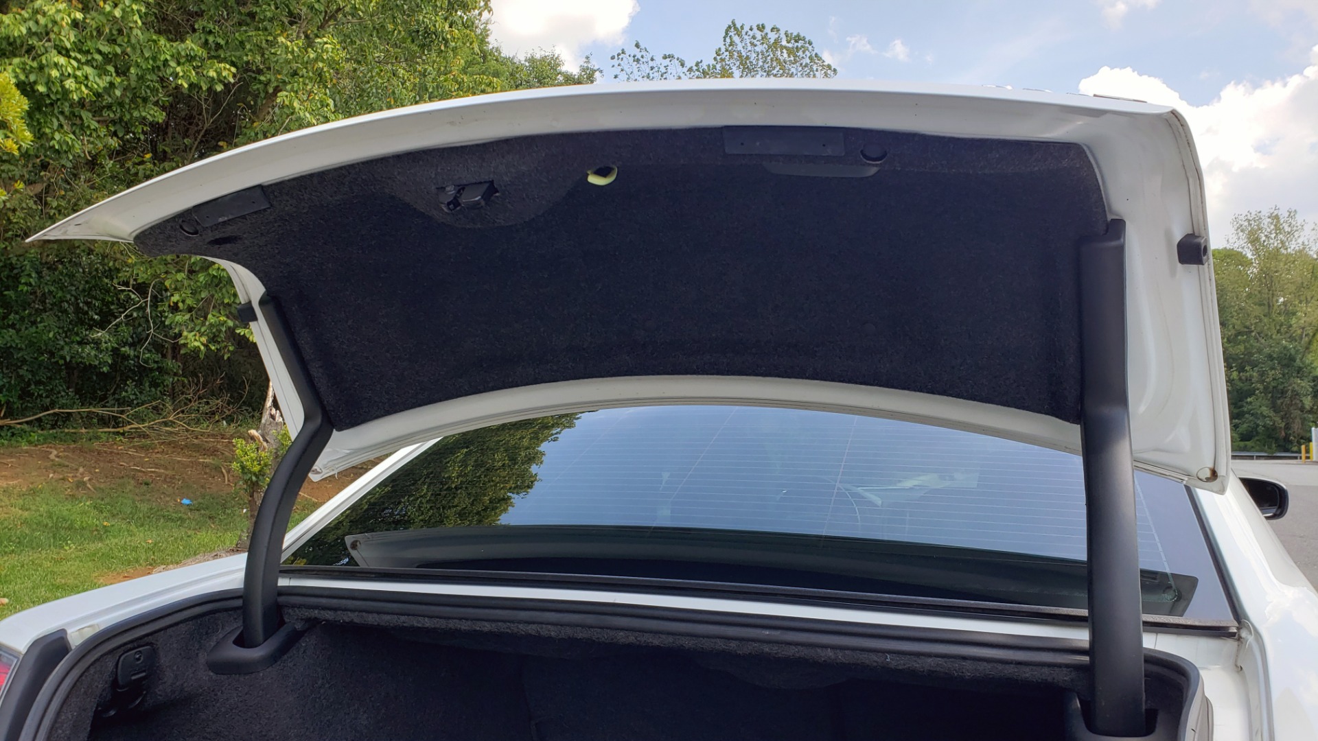 Used 2014 Chrysler 300 S / AWD / NAV / PANO-ROOF / HTD STS / BEATS SOUND / REARVIEW for sale Sold at Formula Imports in Charlotte NC 28227 17