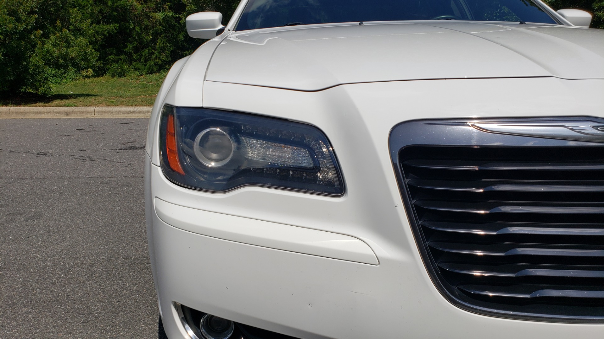 Used 2014 Chrysler 300 S / AWD / NAV / PANO-ROOF / HTD STS / BEATS SOUND / REARVIEW for sale Sold at Formula Imports in Charlotte NC 28227 19