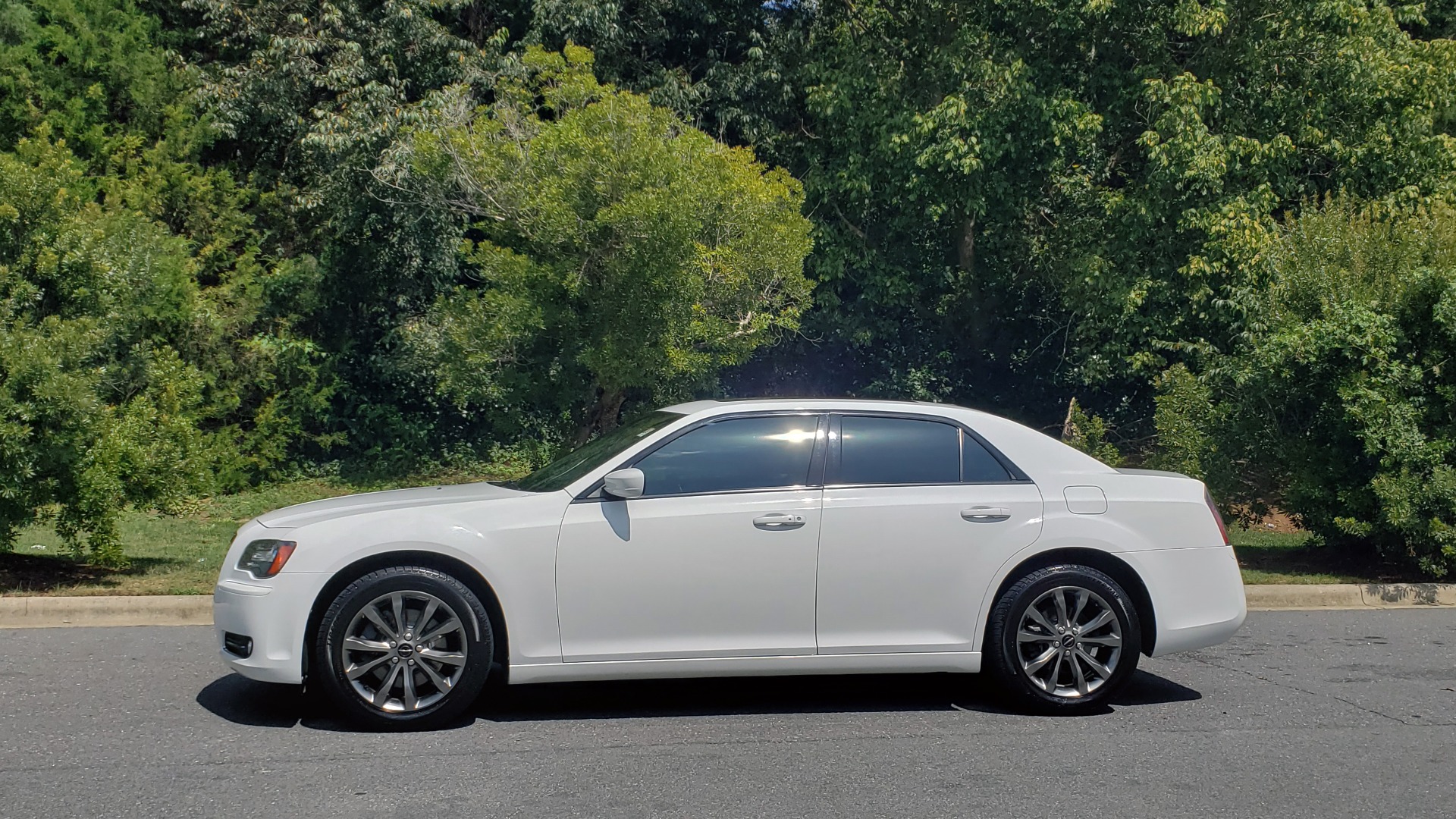 Used 2014 Chrysler 300 S / AWD / NAV / PANO-ROOF / HTD STS / BEATS SOUND / REARVIEW for sale Sold at Formula Imports in Charlotte NC 28227 2