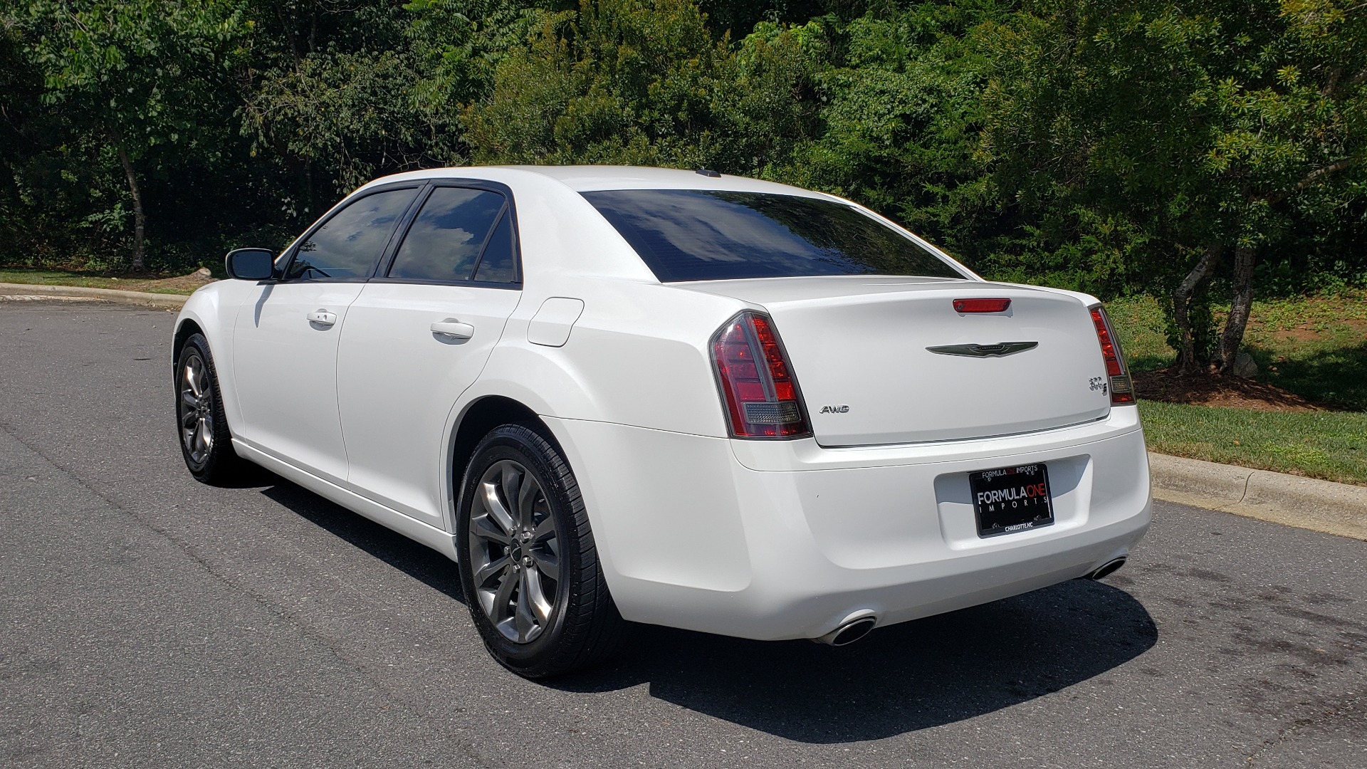 Used 2014 Chrysler 300 S / AWD / NAV / PANO-ROOF / HTD STS / BEATS SOUND / REARVIEW for sale Sold at Formula Imports in Charlotte NC 28227 3