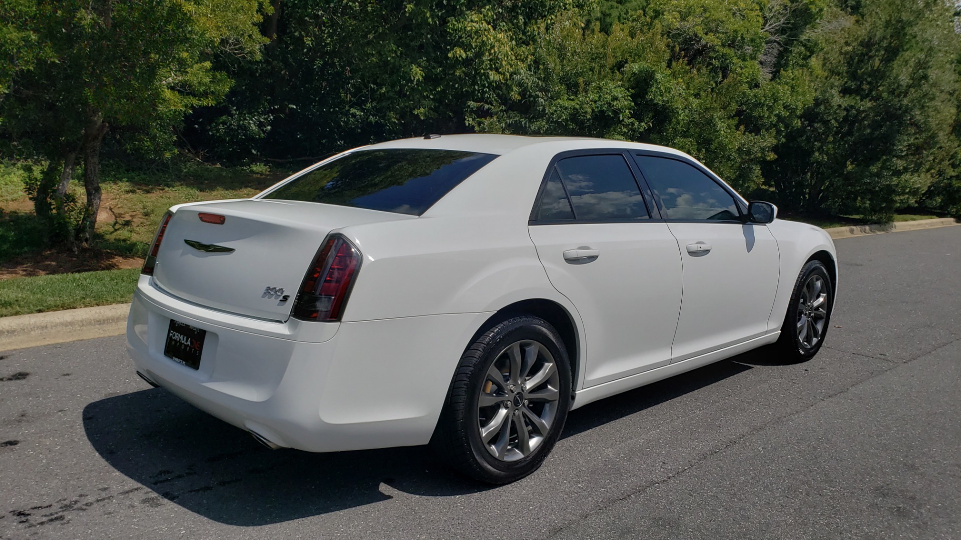 Used 2014 Chrysler 300 S / AWD / NAV / PANO-ROOF / HTD STS / BEATS SOUND / REARVIEW for sale Sold at Formula Imports in Charlotte NC 28227 6