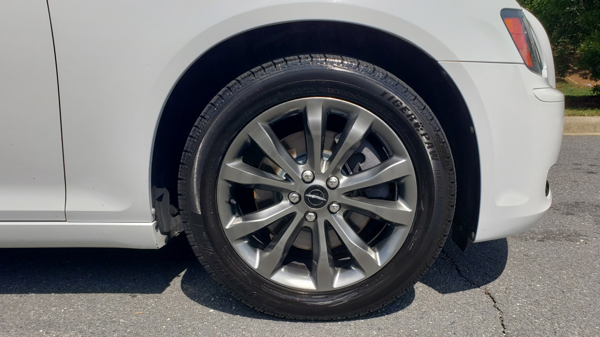 Used 2014 Chrysler 300 S / AWD / NAV / PANO-ROOF / HTD STS / BEATS SOUND / REARVIEW for sale Sold at Formula Imports in Charlotte NC 28227 80