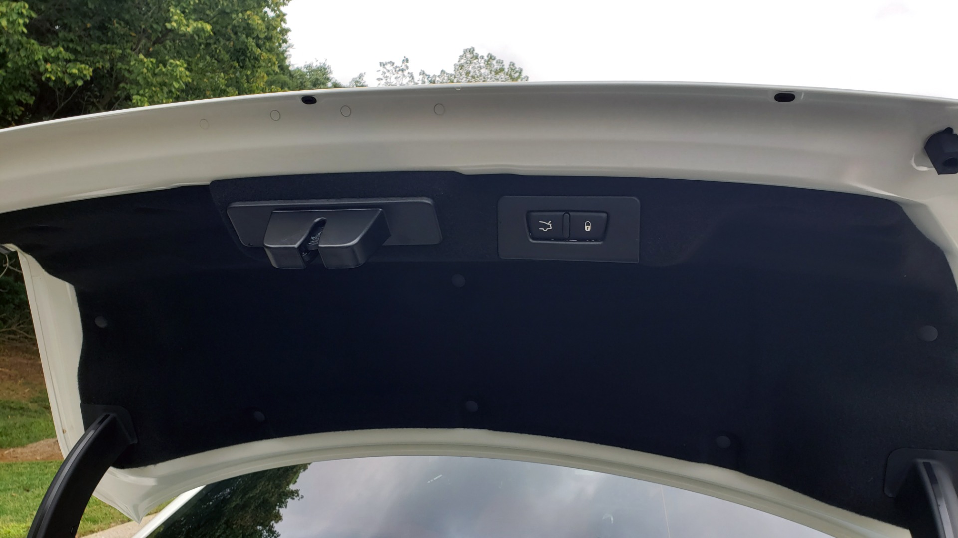 Used 2017 Maserati QUATTROPORTE S / DRIVER ASST PKG / SUNROOF / NAV / REARVIEW for sale Sold at Formula Imports in Charlotte NC 28227 25