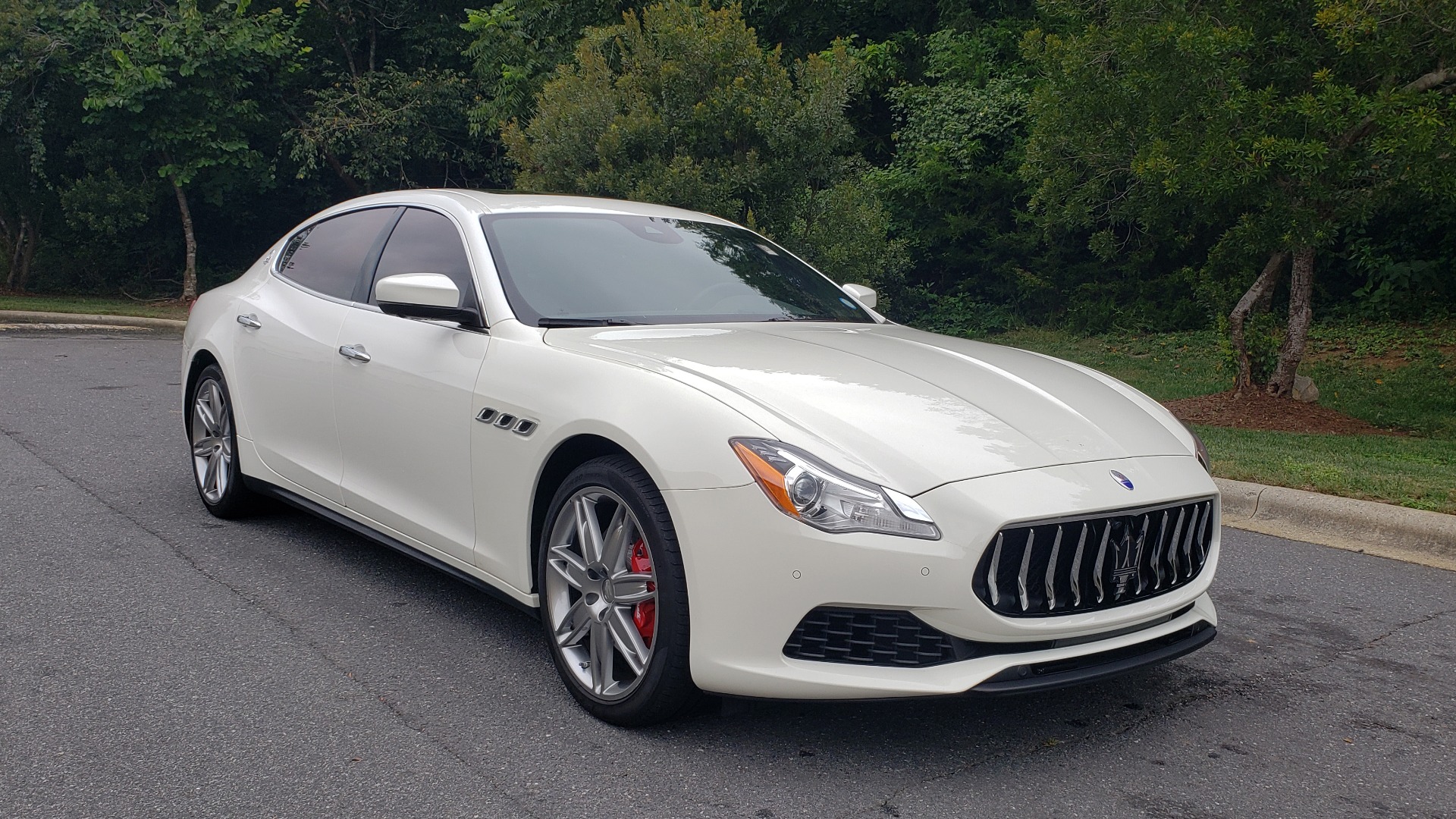 Used 2017 Maserati QUATTROPORTE S / DRIVER ASST PKG / SUNROOF / NAV / REARVIEW for sale Sold at Formula Imports in Charlotte NC 28227 6