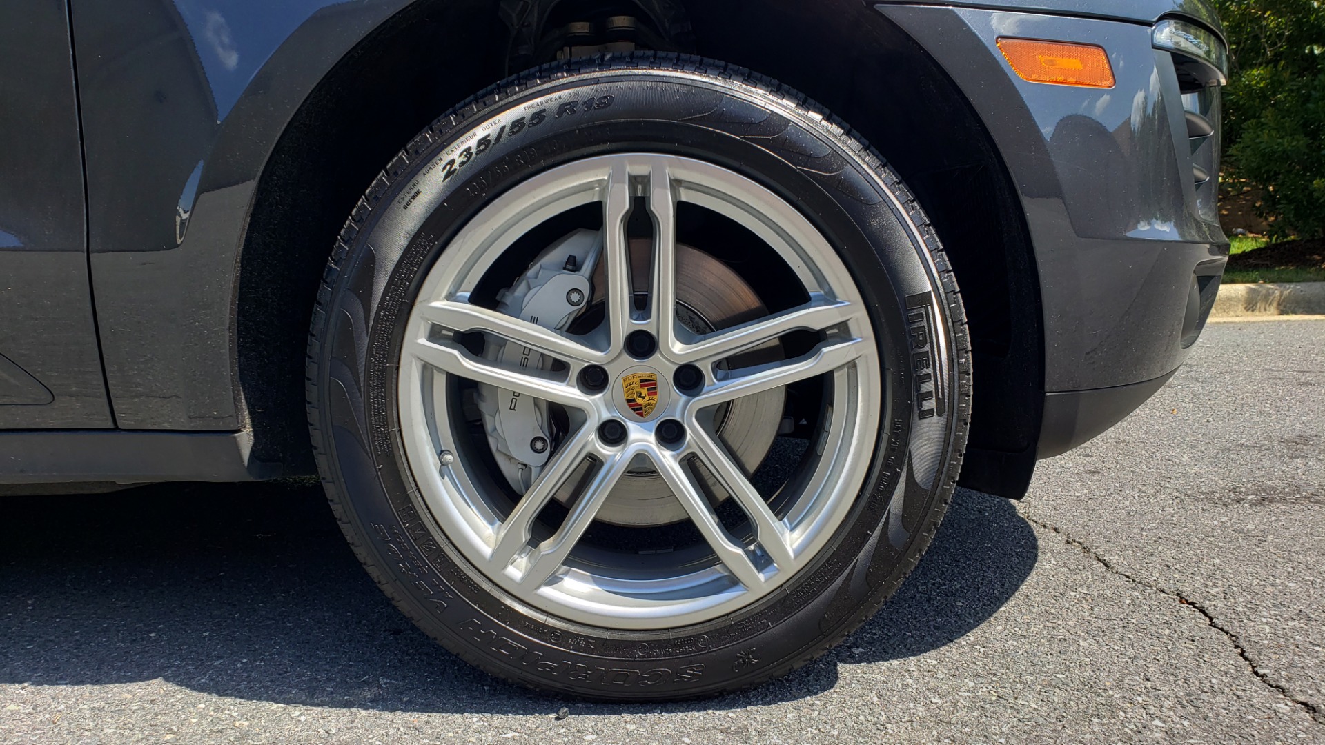 Used 2017 Porsche MACAN S PREMIUM PKG / NAV / BOSE / SUNROOF / REARVIEW for sale Sold at Formula Imports in Charlotte NC 28227 100