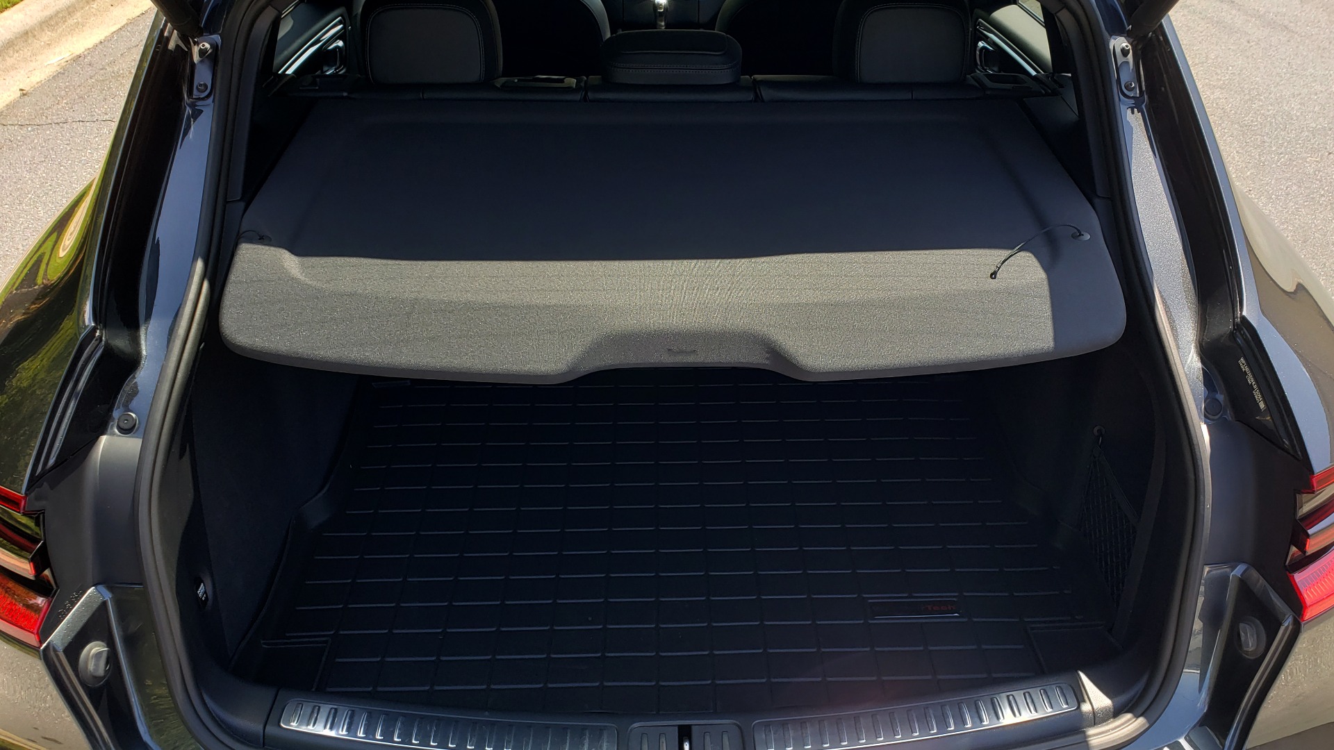 Used 2017 Porsche MACAN S PREMIUM PKG / NAV / BOSE / SUNROOF / REARVIEW for sale Sold at Formula Imports in Charlotte NC 28227 30