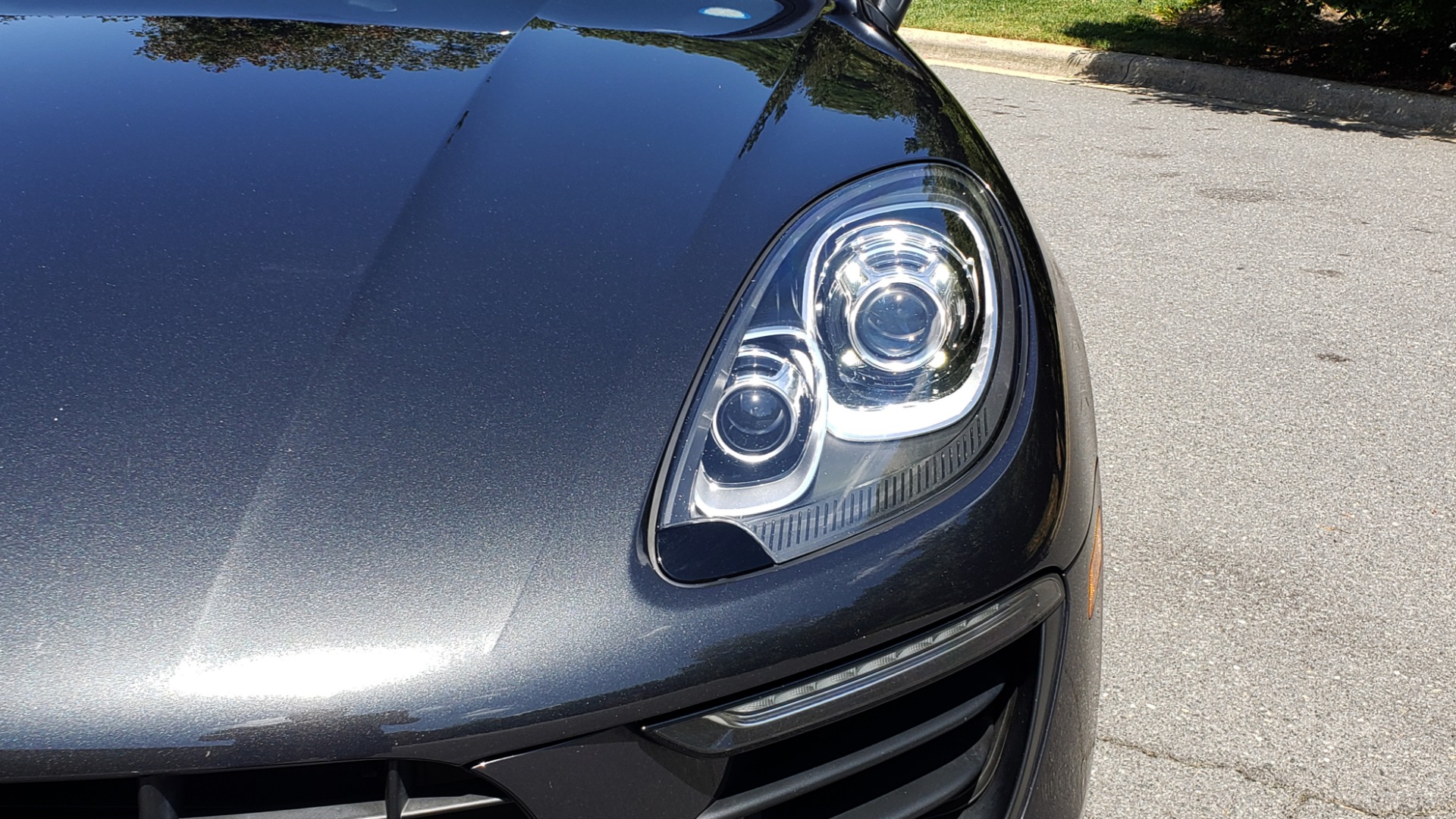 Used 2017 Porsche MACAN S PREMIUM PKG / NAV / BOSE / SUNROOF / REARVIEW for sale Sold at Formula Imports in Charlotte NC 28227 34