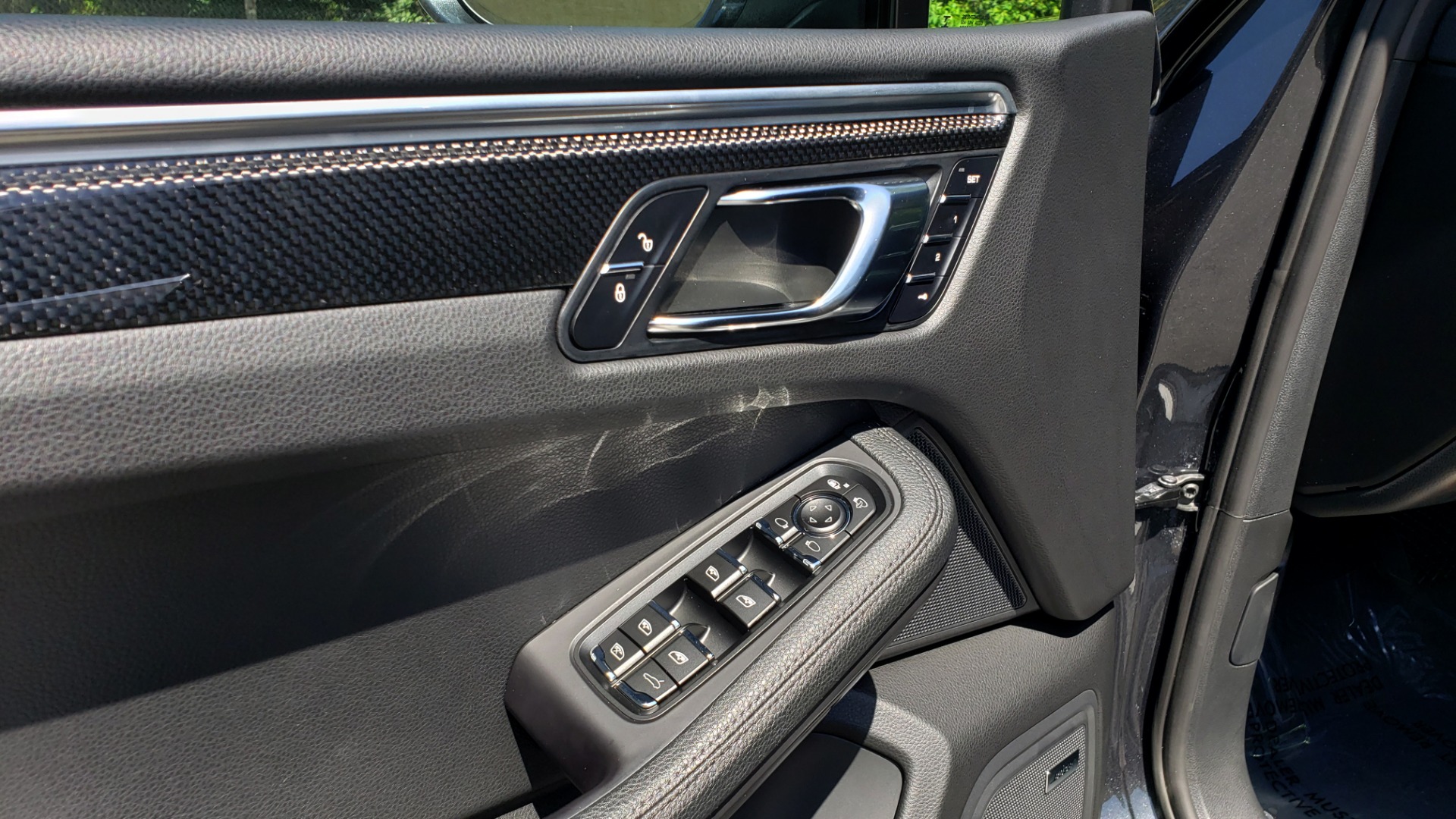 Used 2017 Porsche MACAN S PREMIUM PKG / NAV / BOSE / SUNROOF / REARVIEW for sale Sold at Formula Imports in Charlotte NC 28227 47