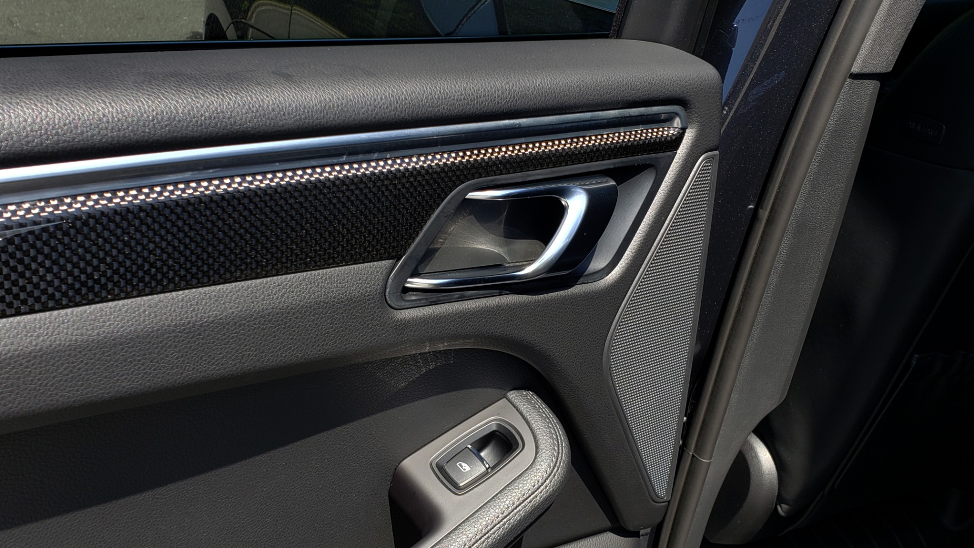 Used 2017 Porsche MACAN S PREMIUM PKG / NAV / BOSE / SUNROOF / REARVIEW for sale Sold at Formula Imports in Charlotte NC 28227 75