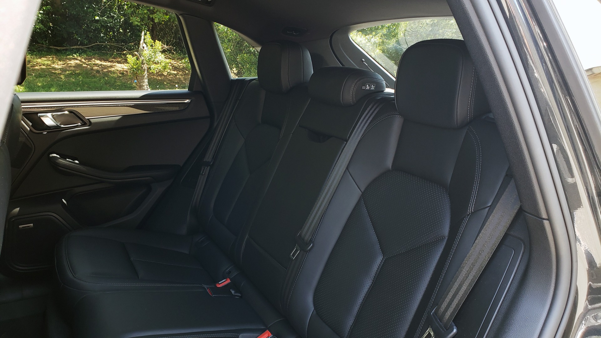 Used 2017 Porsche MACAN S PREMIUM PKG / NAV / BOSE / SUNROOF / REARVIEW for sale Sold at Formula Imports in Charlotte NC 28227 78