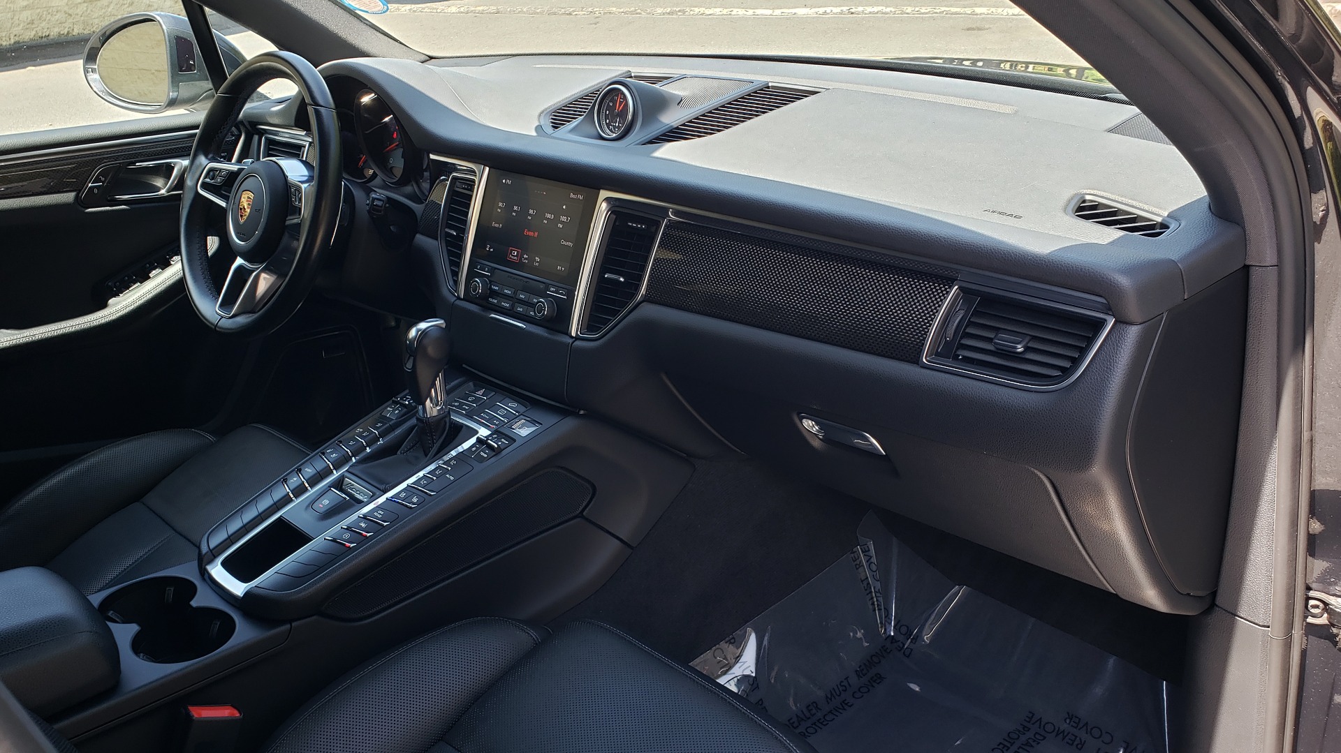 Used 2017 Porsche MACAN S PREMIUM PKG / NAV / BOSE / SUNROOF / REARVIEW for sale Sold at Formula Imports in Charlotte NC 28227 84