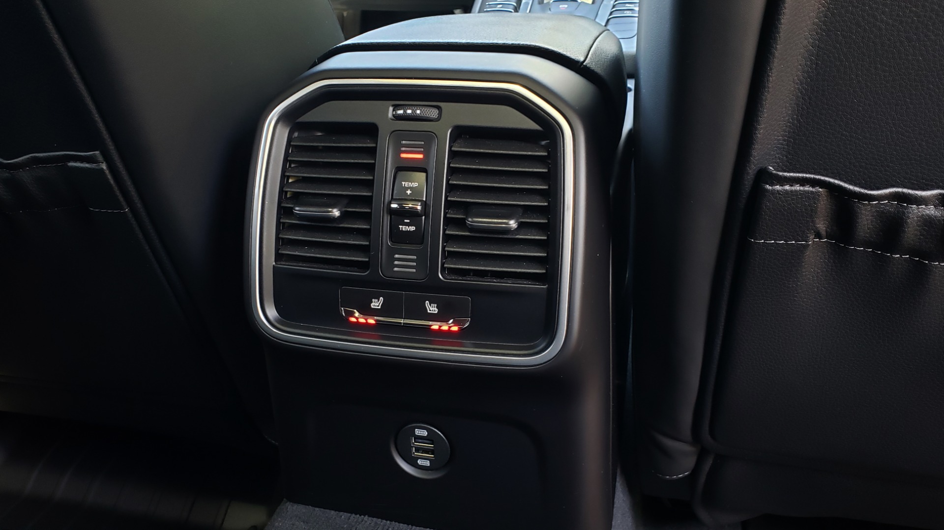 Used 2017 Porsche MACAN S PREMIUM PKG / NAV / BOSE / SUNROOF / REARVIEW for sale Sold at Formula Imports in Charlotte NC 28227 93