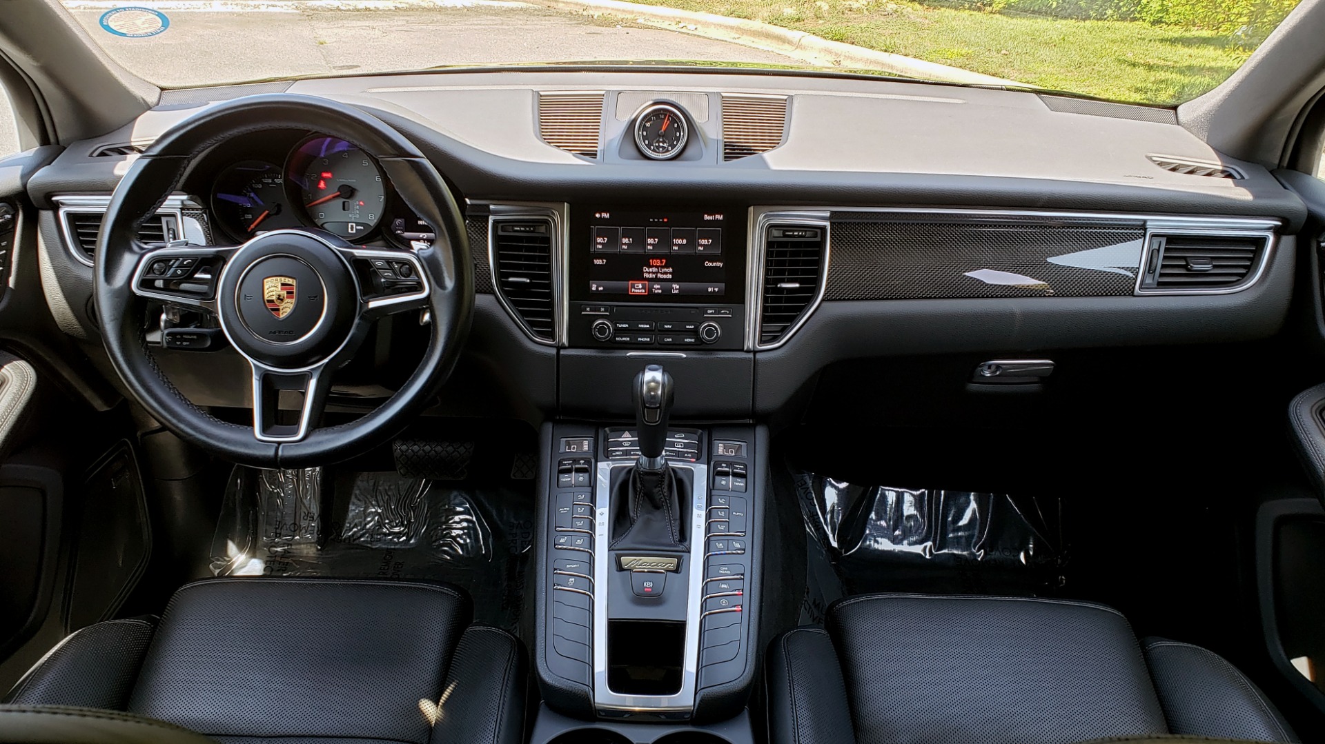 Used 2017 Porsche MACAN S PREMIUM PKG / NAV / BOSE / SUNROOF / REARVIEW for sale Sold at Formula Imports in Charlotte NC 28227 94