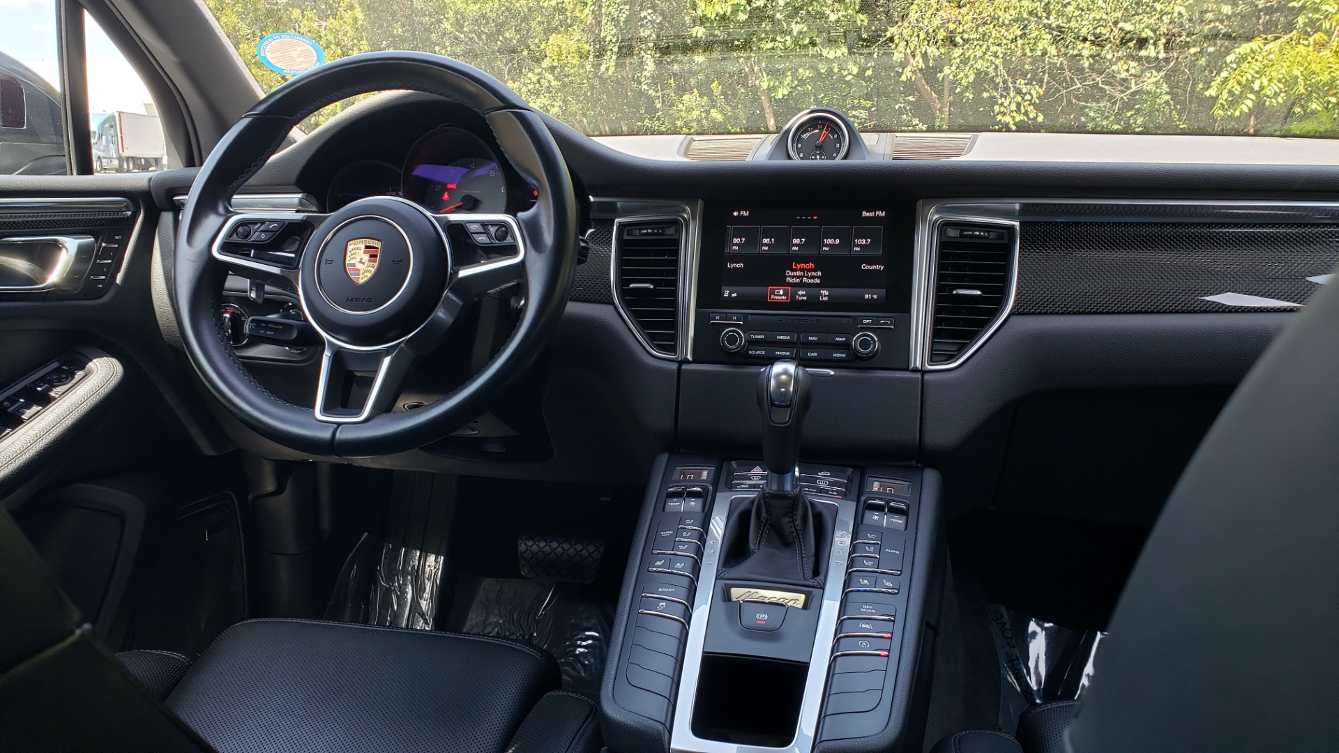 Used 2017 Porsche MACAN S PREMIUM PKG / NAV / BOSE / SUNROOF / REARVIEW for sale Sold at Formula Imports in Charlotte NC 28227 95