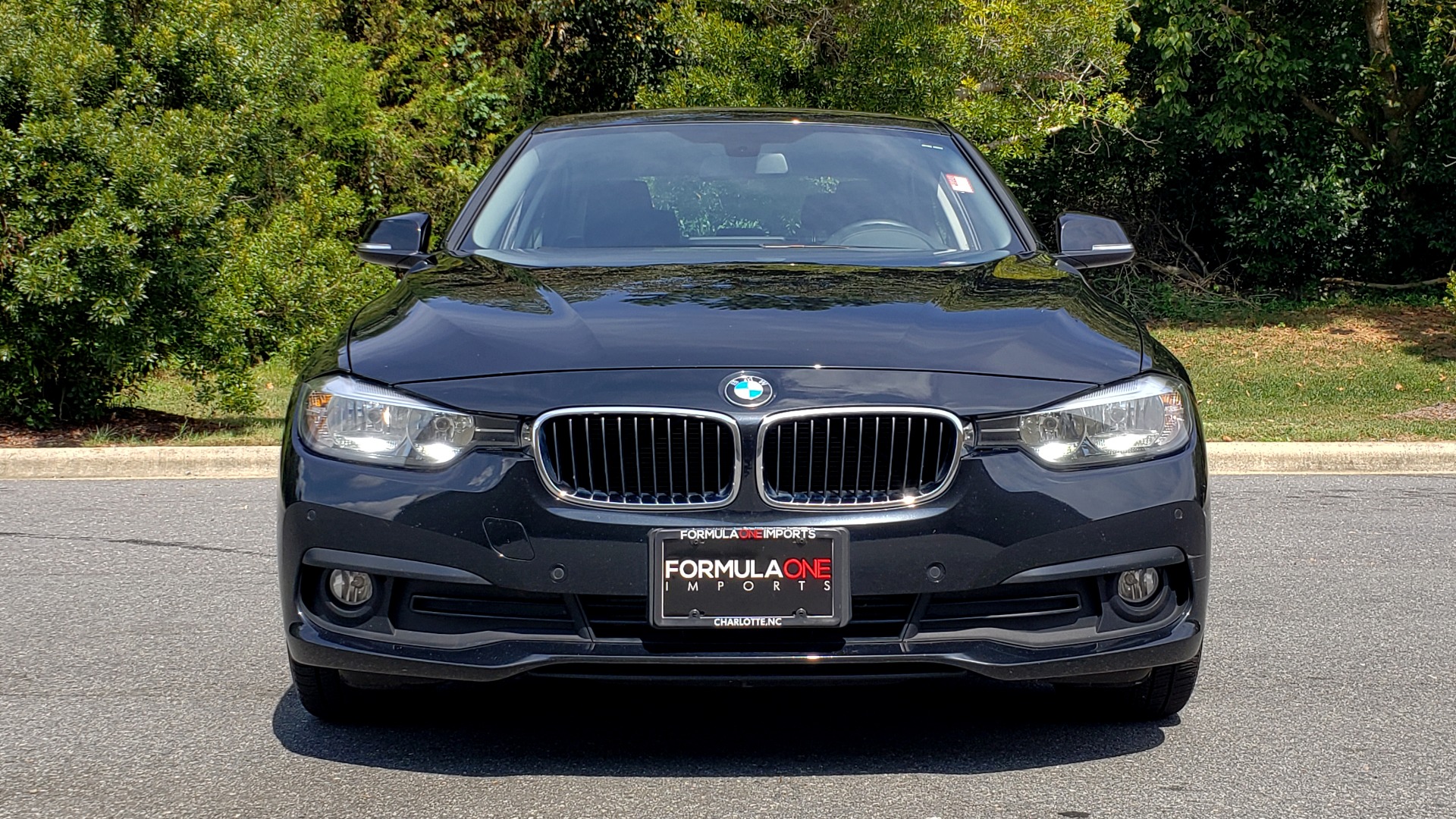 Used 2017 BMW 3 SERIES 320I XDRIVE / DRVR ASST / NAV / SUNROOF / HTD STS / REARVIEW for sale Sold at Formula Imports in Charlotte NC 28227 20