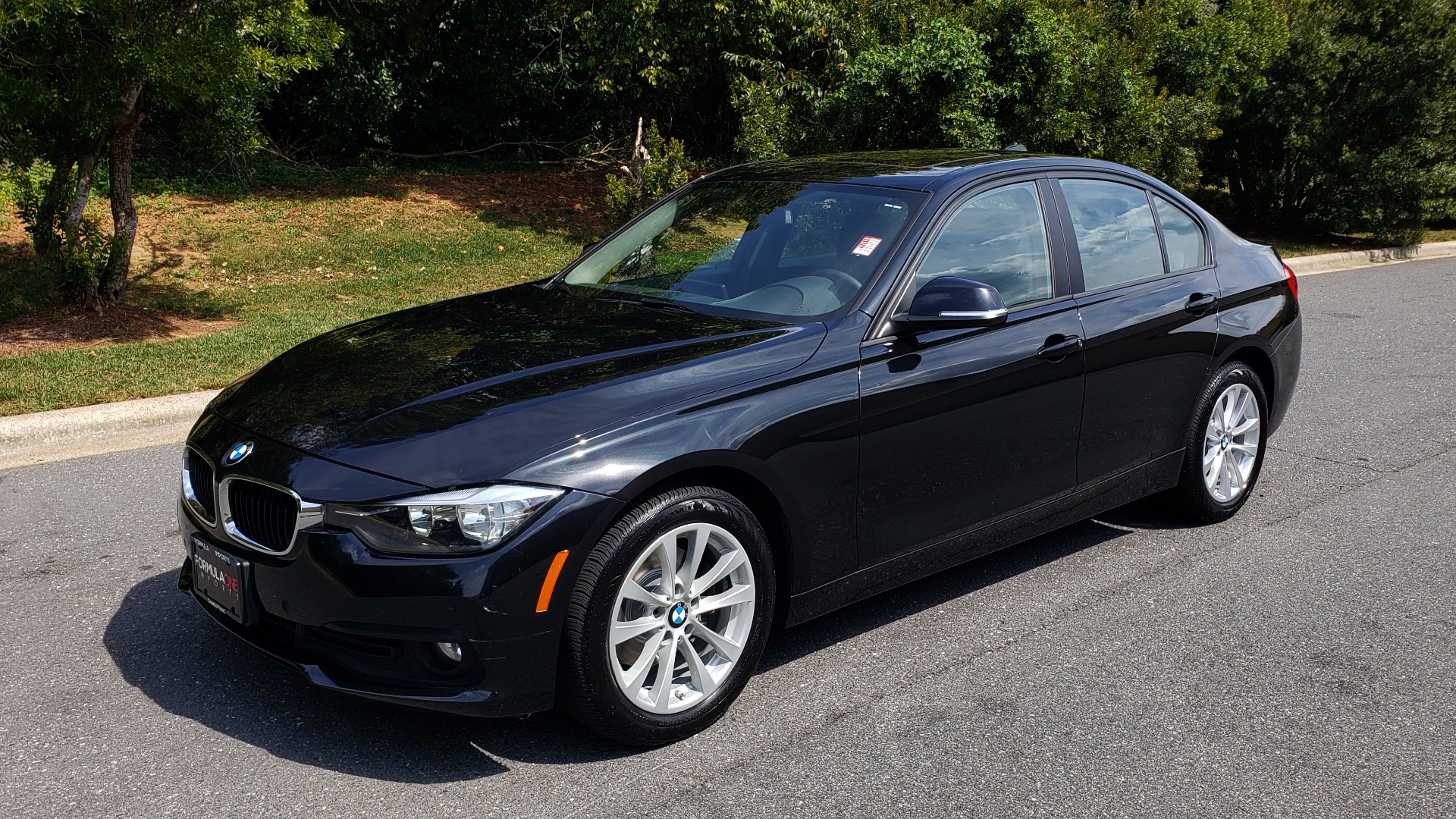 Used 2017 BMW 3 SERIES 320I XDRIVE / DRVR ASST / NAV / SUNROOF / HTD STS / REARVIEW for sale Sold at Formula Imports in Charlotte NC 28227 1