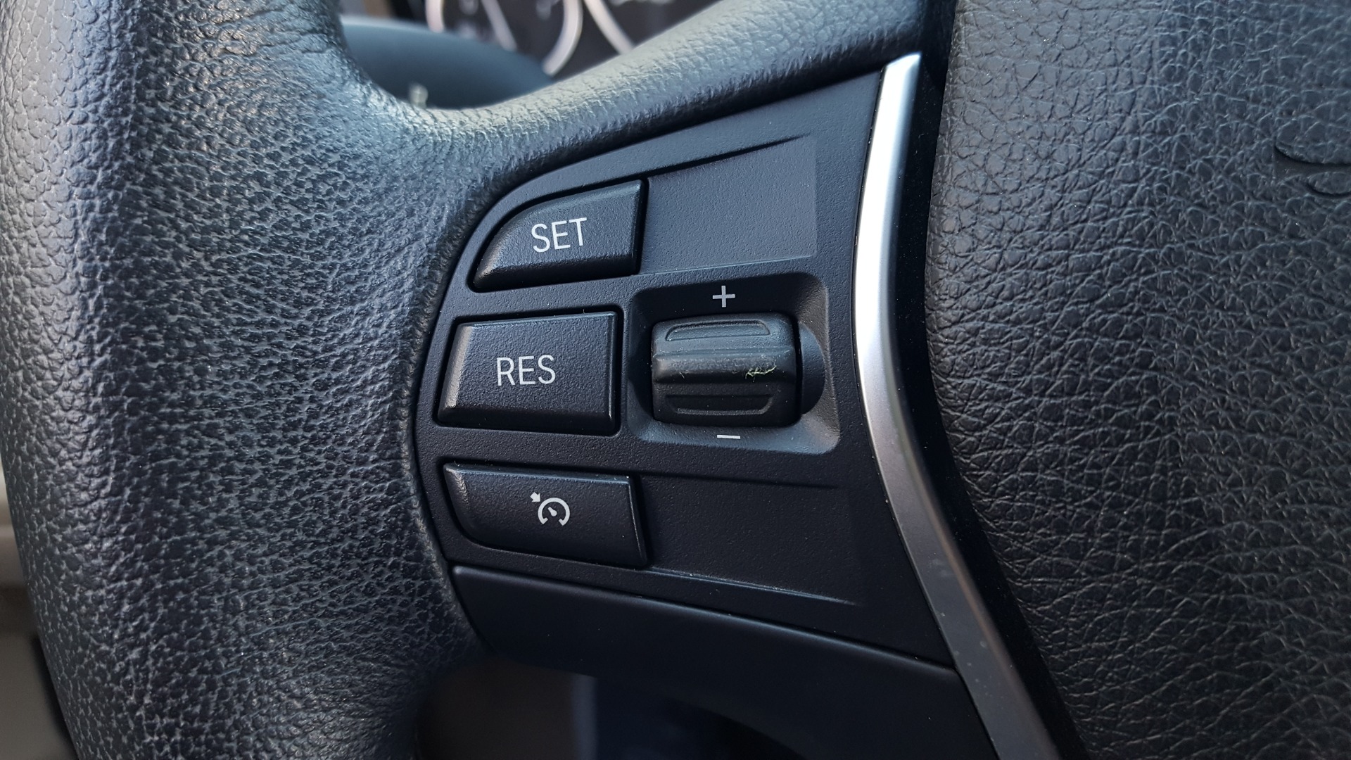 Used 2015 BMW 3 SERIES 328I SEDAN / SUNROOF / LEATHER / 8-SPEED AUTO / RWD for sale Sold at Formula Imports in Charlotte NC 28227 35