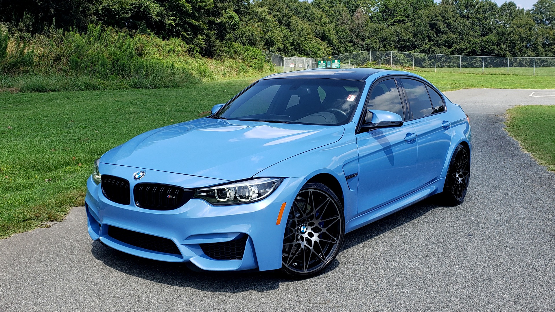 Used 2018 BMW M3 COMPETITION PKG / 6-SPD MANUAL / NAV / CARBON FIBER ROOF / REARVIEW for sale Sold at Formula Imports in Charlotte NC 28227 3
