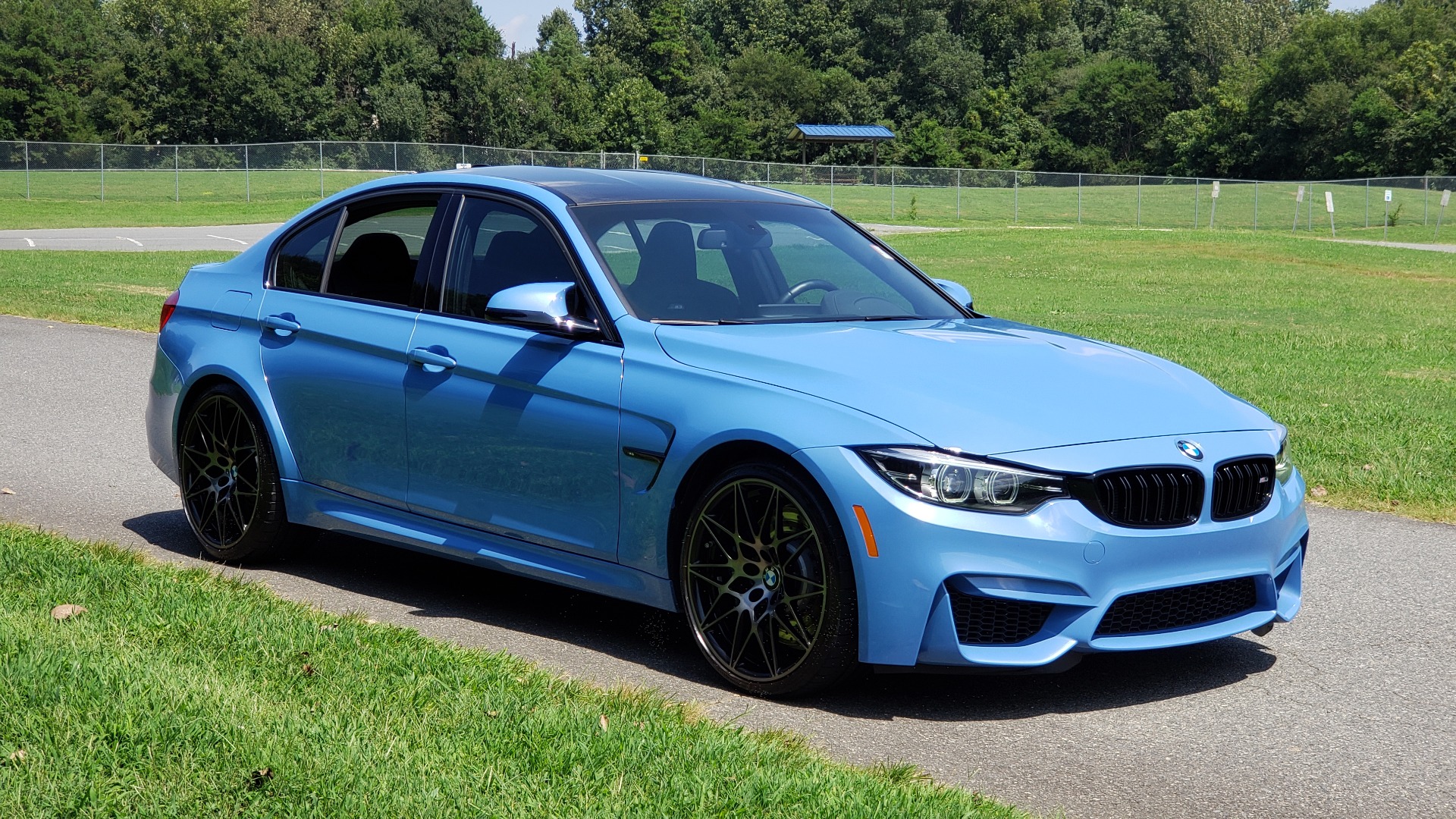 Used 2018 BMW M3 COMPETITION PKG / 6-SPD MANUAL / NAV / CARBON FIBER ROOF / REARVIEW for sale Sold at Formula Imports in Charlotte NC 28227 38