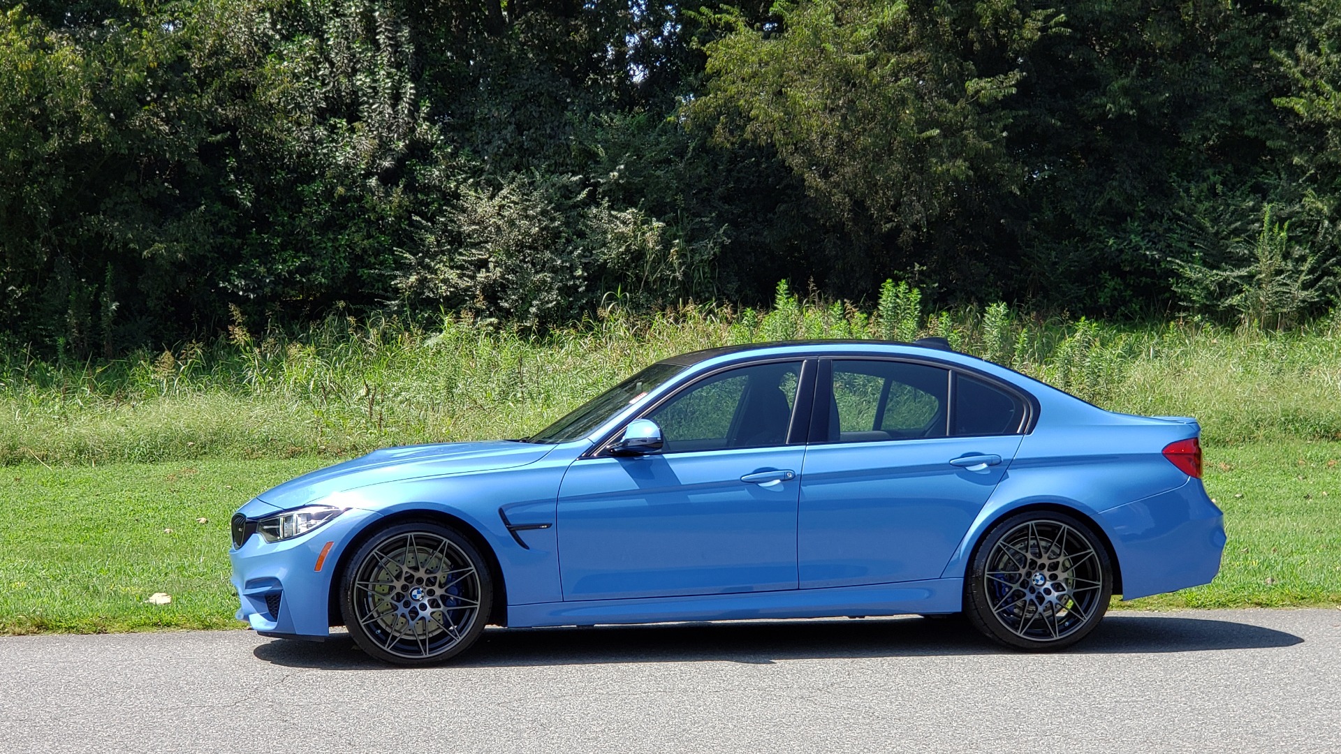 Used 2018 BMW M3 COMPETITION PKG / 6-SPD MANUAL / NAV / CARBON FIBER ROOF / REARVIEW for sale Sold at Formula Imports in Charlotte NC 28227 39