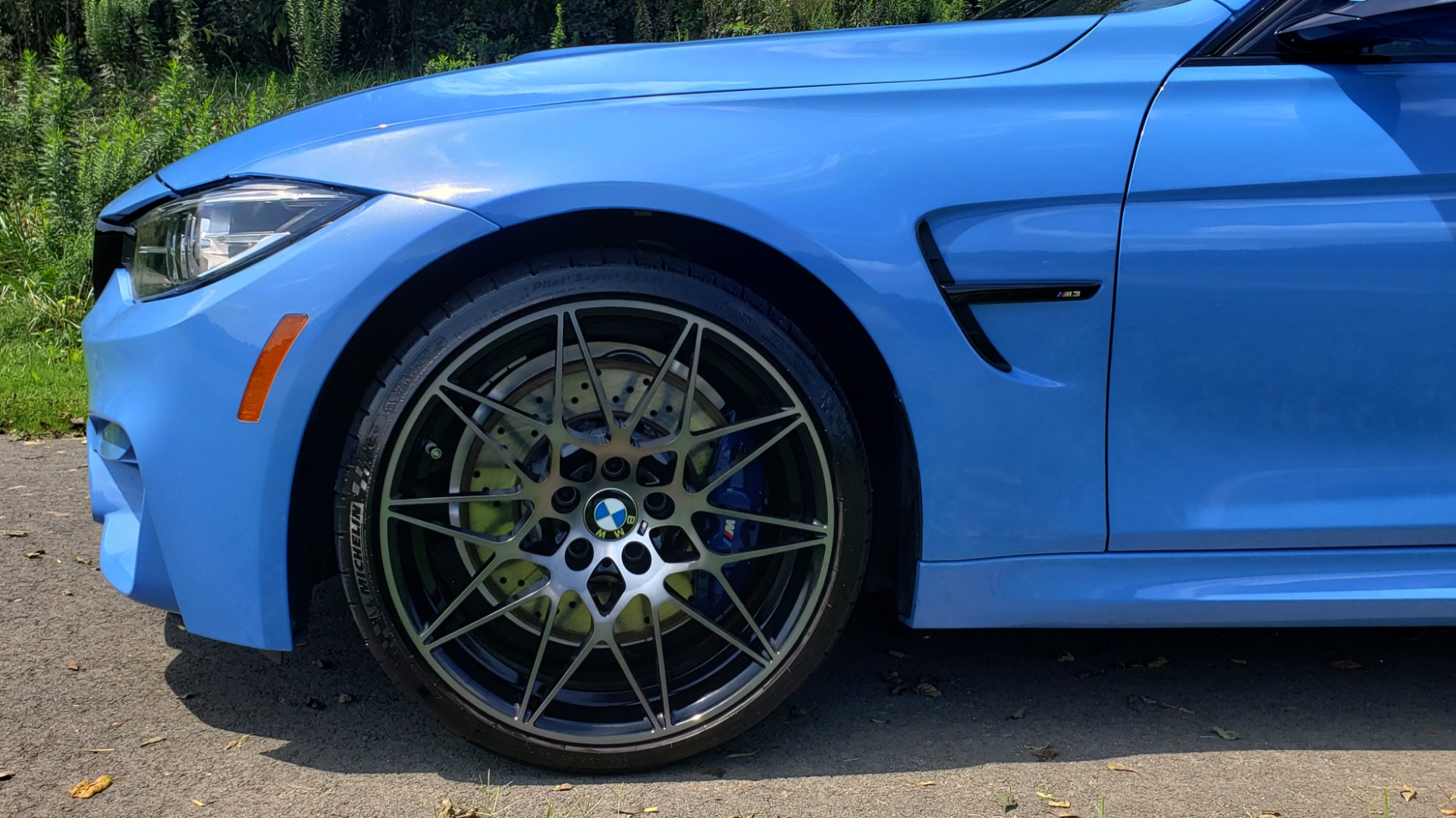 Used 2018 BMW M3 COMPETITION PKG / 6-SPD MANUAL / NAV / CARBON FIBER ROOF / REARVIEW for sale Sold at Formula Imports in Charlotte NC 28227 83