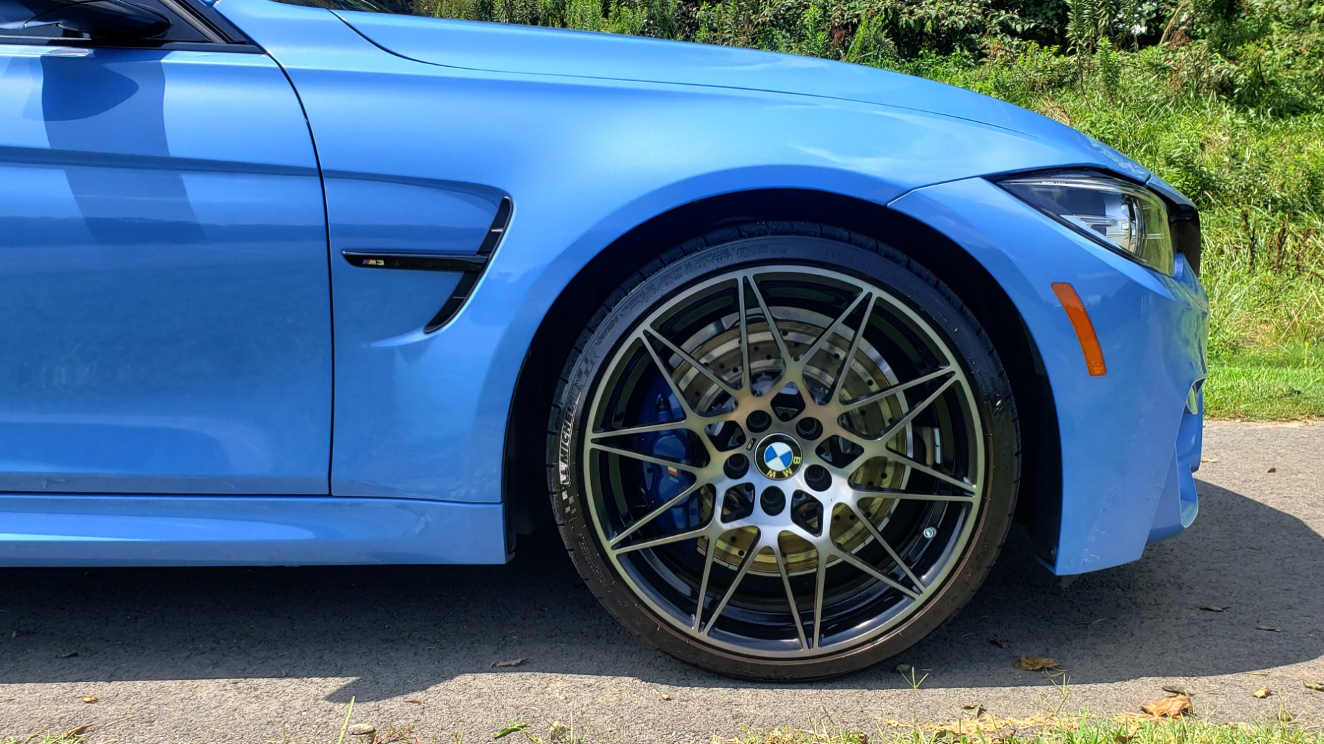 Used 2018 BMW M3 COMPETITION PKG / 6-SPD MANUAL / NAV / CARBON FIBER ROOF / REARVIEW for sale Sold at Formula Imports in Charlotte NC 28227 86