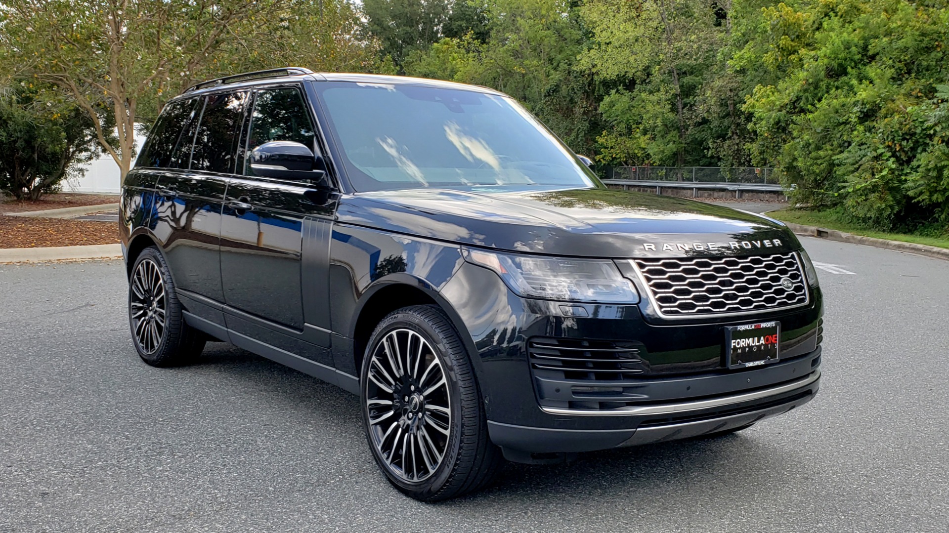 Used 2019 Land Rover RANGE ROVER SCV8 / NAV / PANO-ROOF / MERIDIAN / REARVIEW for sale Sold at Formula Imports in Charlotte NC 28227 11
