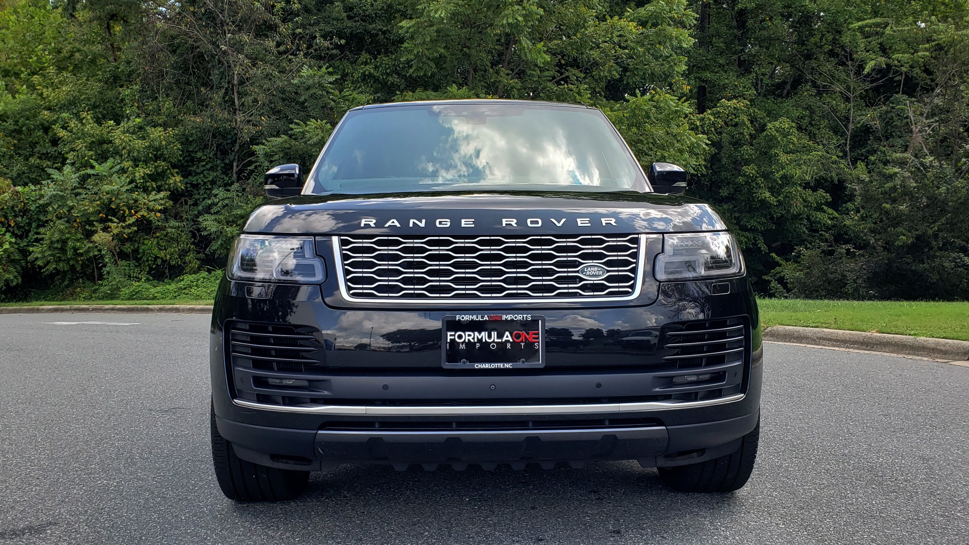 Used 2019 Land Rover RANGE ROVER SCV8 / NAV / PANO-ROOF / MERIDIAN / REARVIEW for sale Sold at Formula Imports in Charlotte NC 28227 33