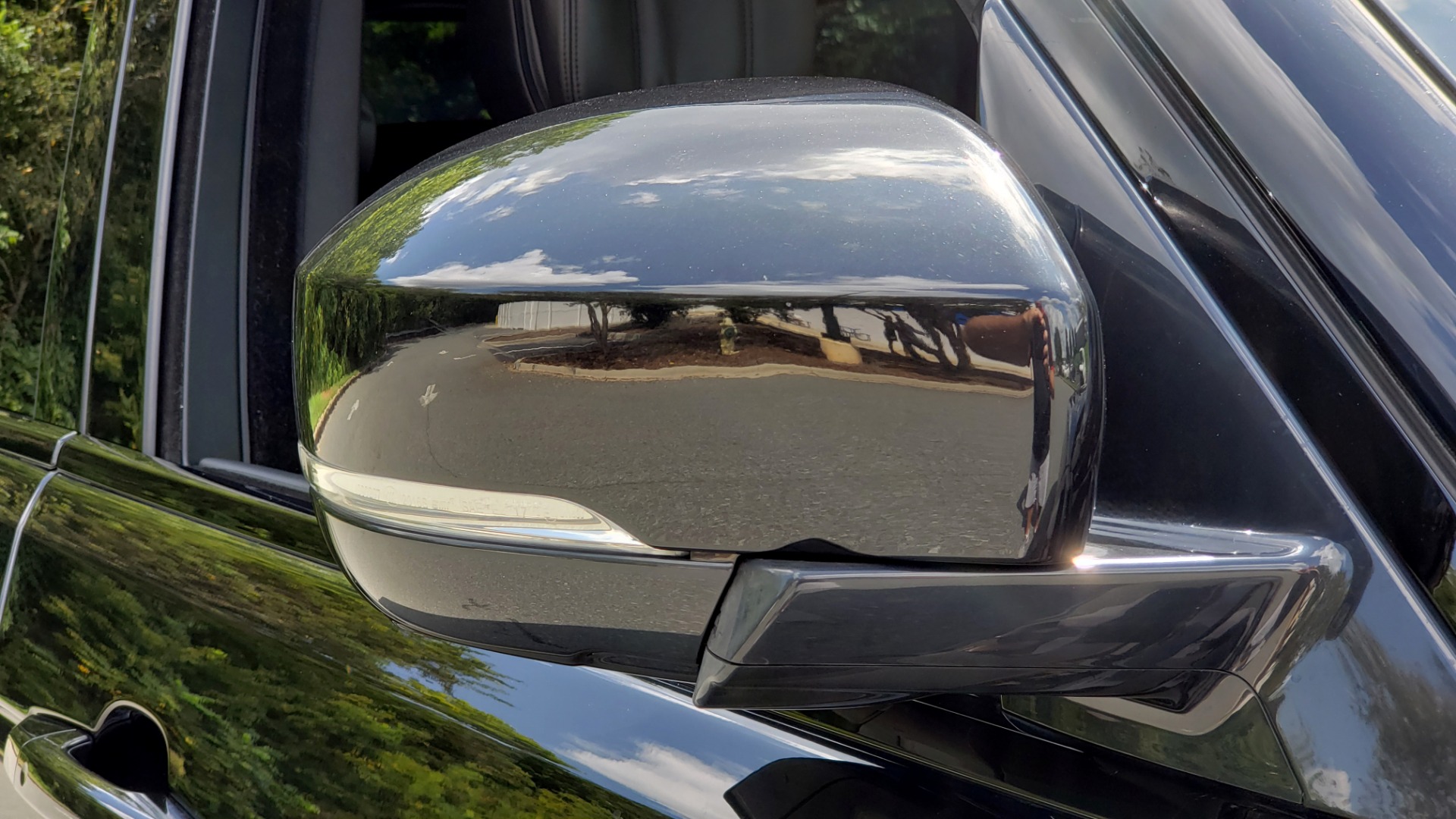 Used 2019 Land Rover RANGE ROVER SCV8 / NAV / PANO-ROOF / MERIDIAN / REARVIEW for sale Sold at Formula Imports in Charlotte NC 28227 37