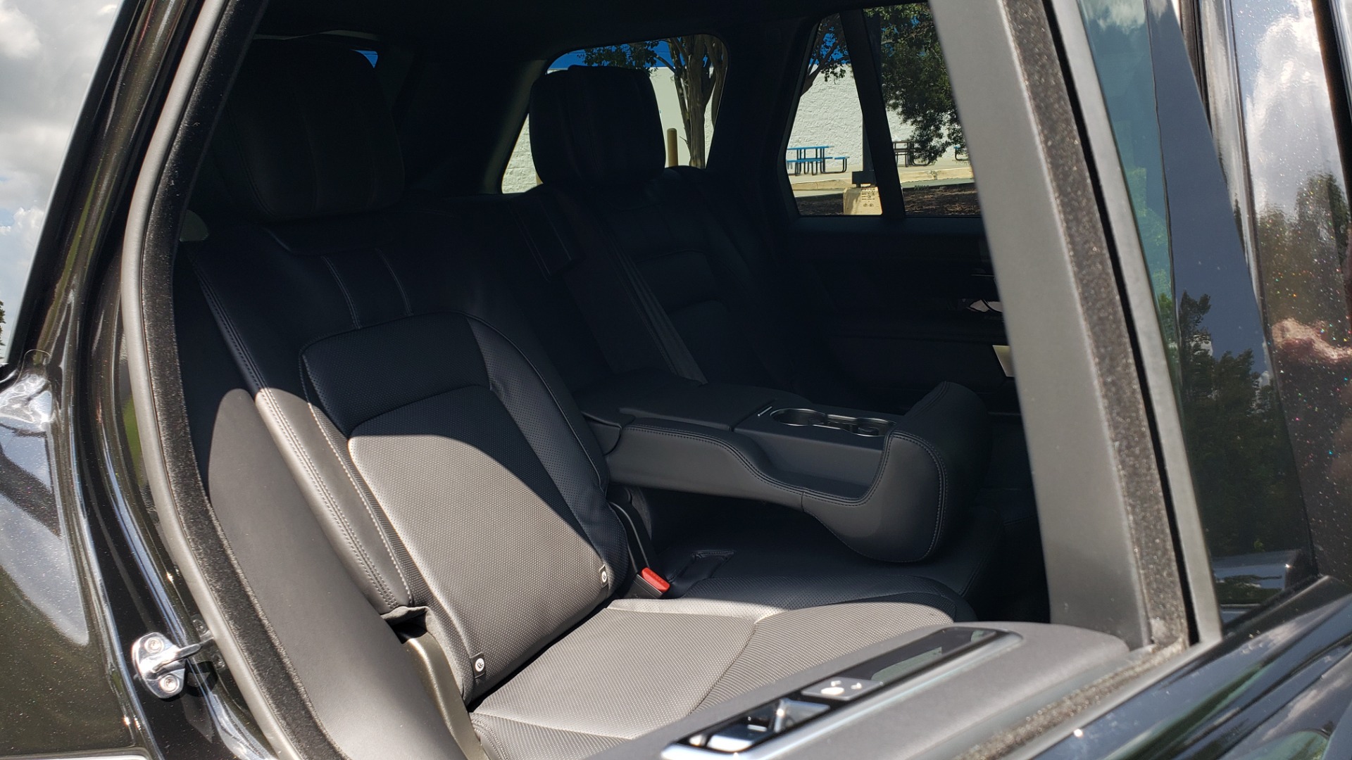 Used 2019 Land Rover RANGE ROVER SCV8 / NAV / PANO-ROOF / MERIDIAN / REARVIEW for sale Sold at Formula Imports in Charlotte NC 28227 89