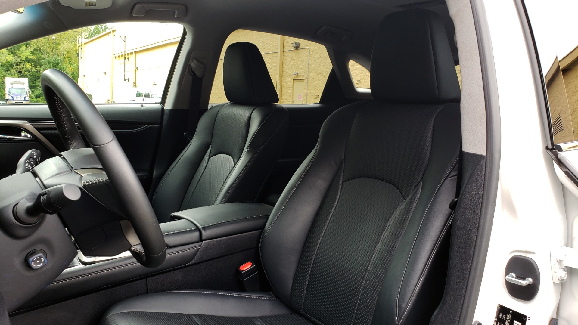 Used 2016 Lexus RX 350 FWD / 4-DR / 3.5L V6 / 8-SPD AUTO / LEATHER / REARVIEW for sale Sold at Formula Imports in Charlotte NC 28227 38