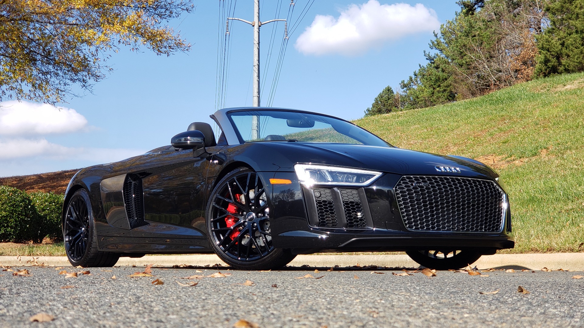 Used 2017 Audi R8 SPYDER V10 S-TRONIC / CARBON EXT & INT PKG / NAV / REARVIEW for sale Sold at Formula Imports in Charlotte NC 28227 12