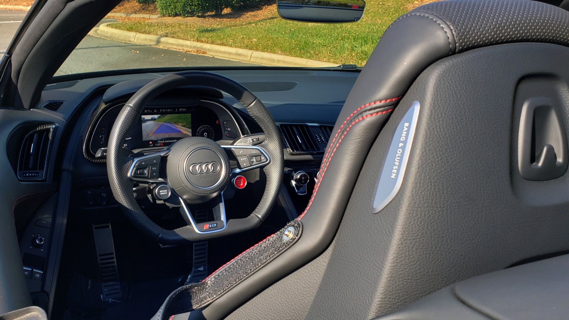 Used 2017 Audi R8 SPYDER V10 S-TRONIC / CARBON EXT & INT PKG / NAV / REARVIEW for sale Sold at Formula Imports in Charlotte NC 28227 23